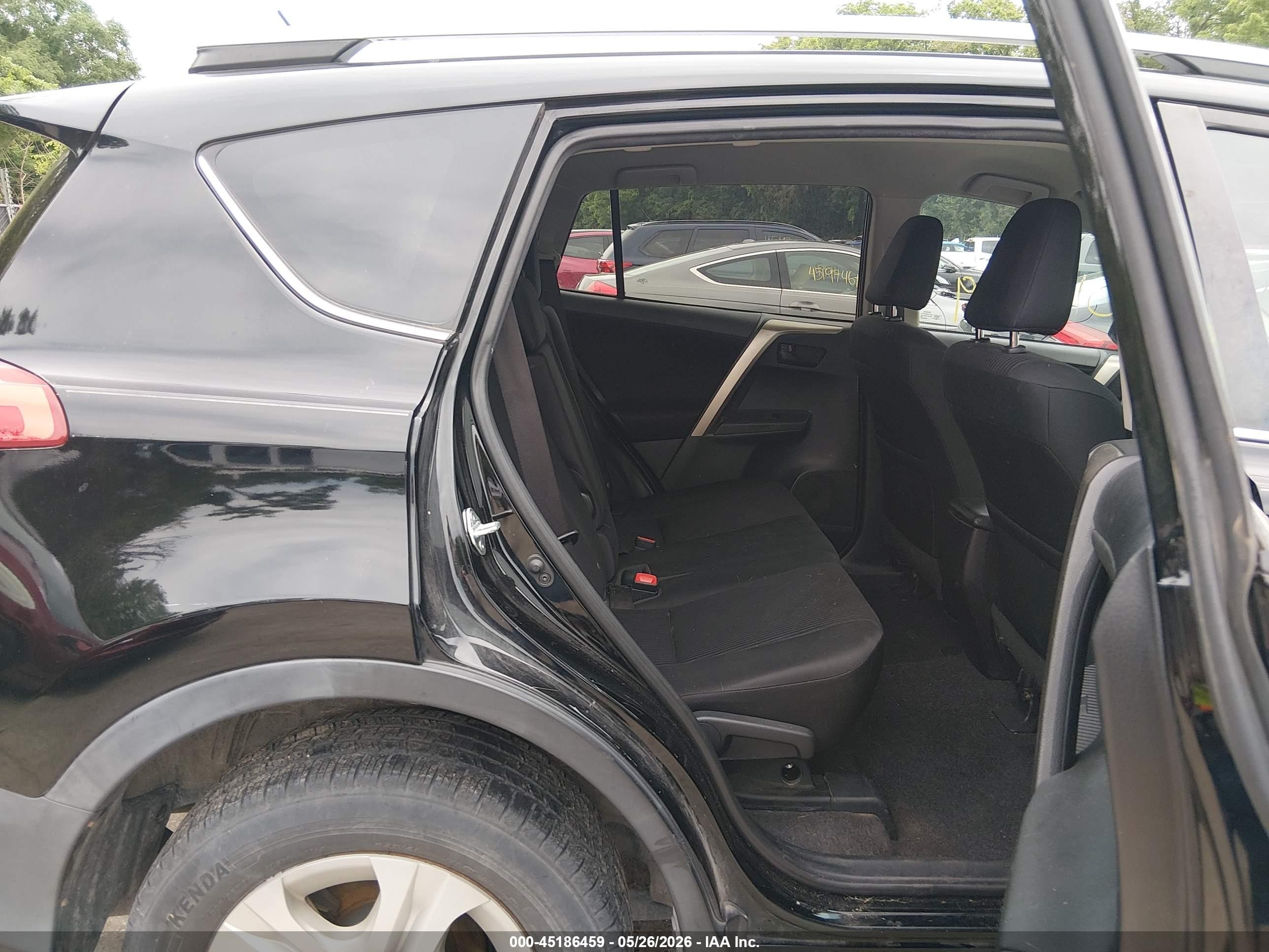 2015 Toyota Rav4 Le Black vin: 2T3ZFREV8FW152644
