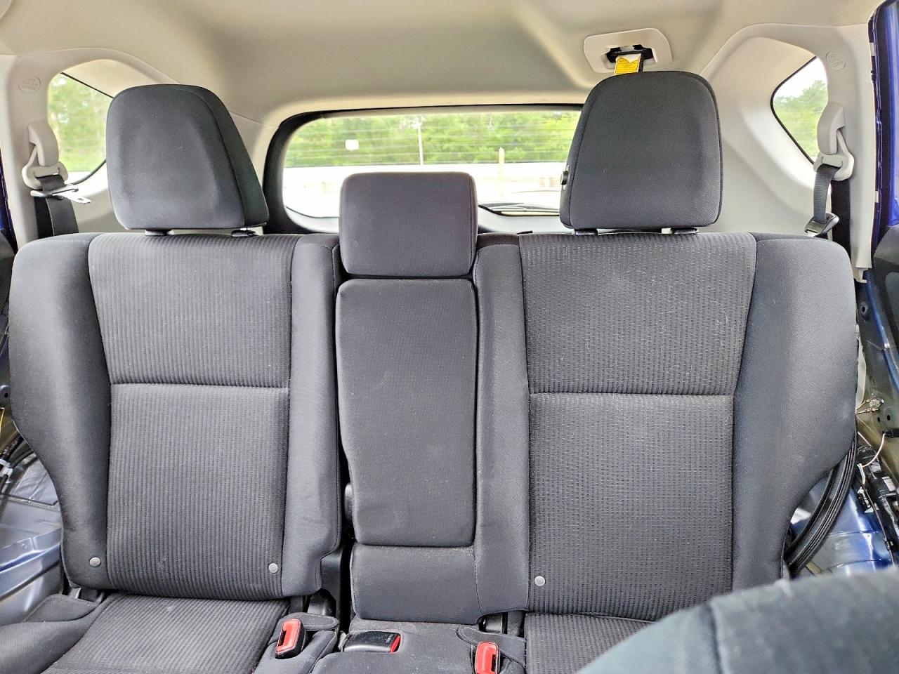 2015 Toyota Rav4 Le Blue vin: 2T3ZFREV8FW220926