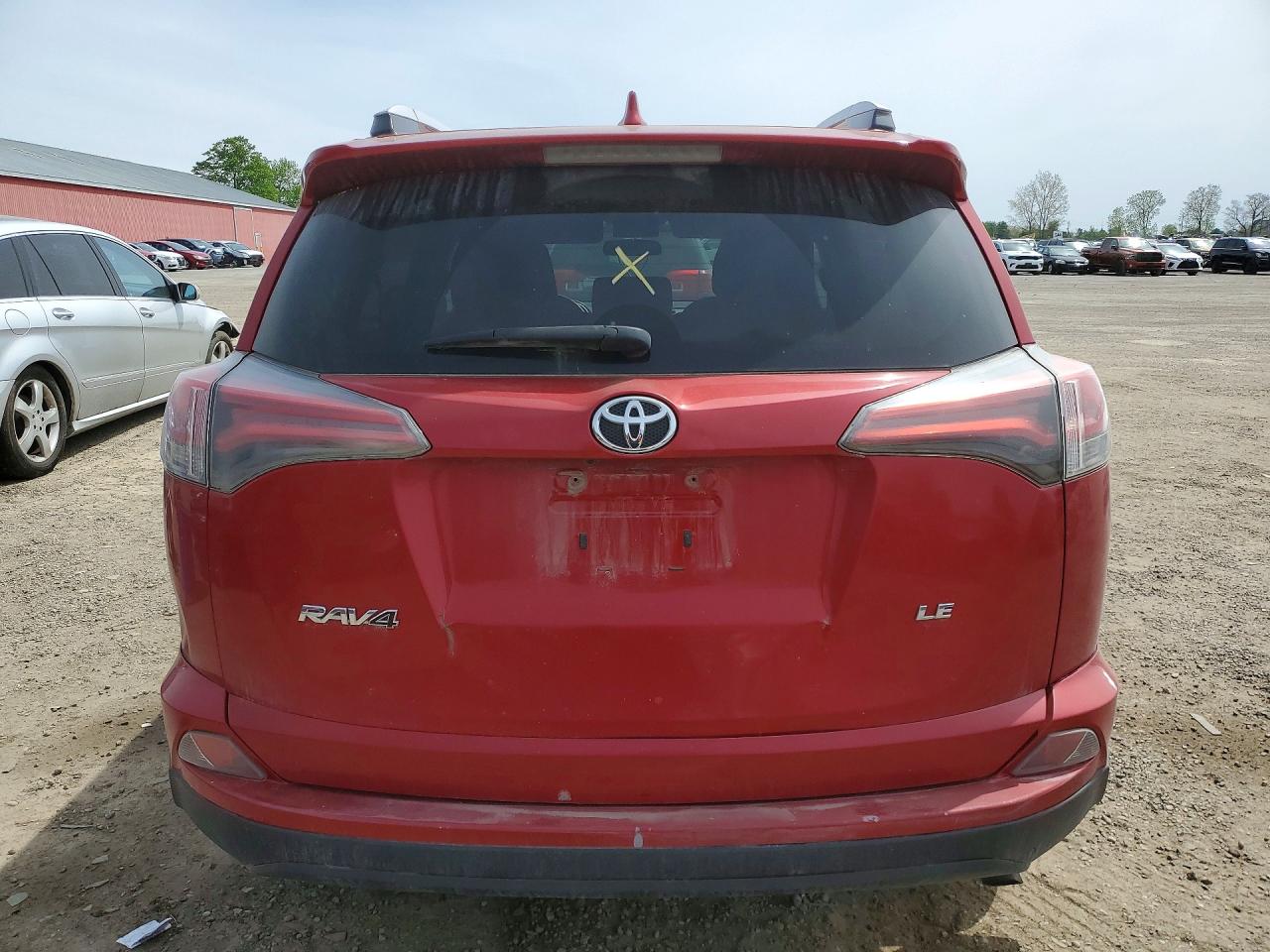 2016 Toyota Rav4 Le Красный vin: 2T3ZFREV8GW254530