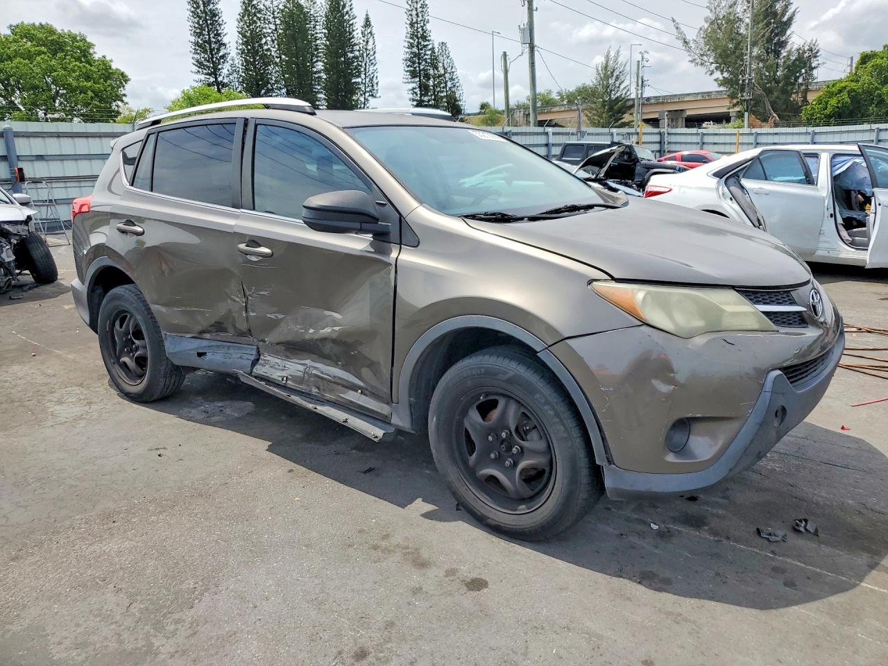 2013 Toyota Rav4 Le Коричневый vin: 2T3ZFREV9DW006184