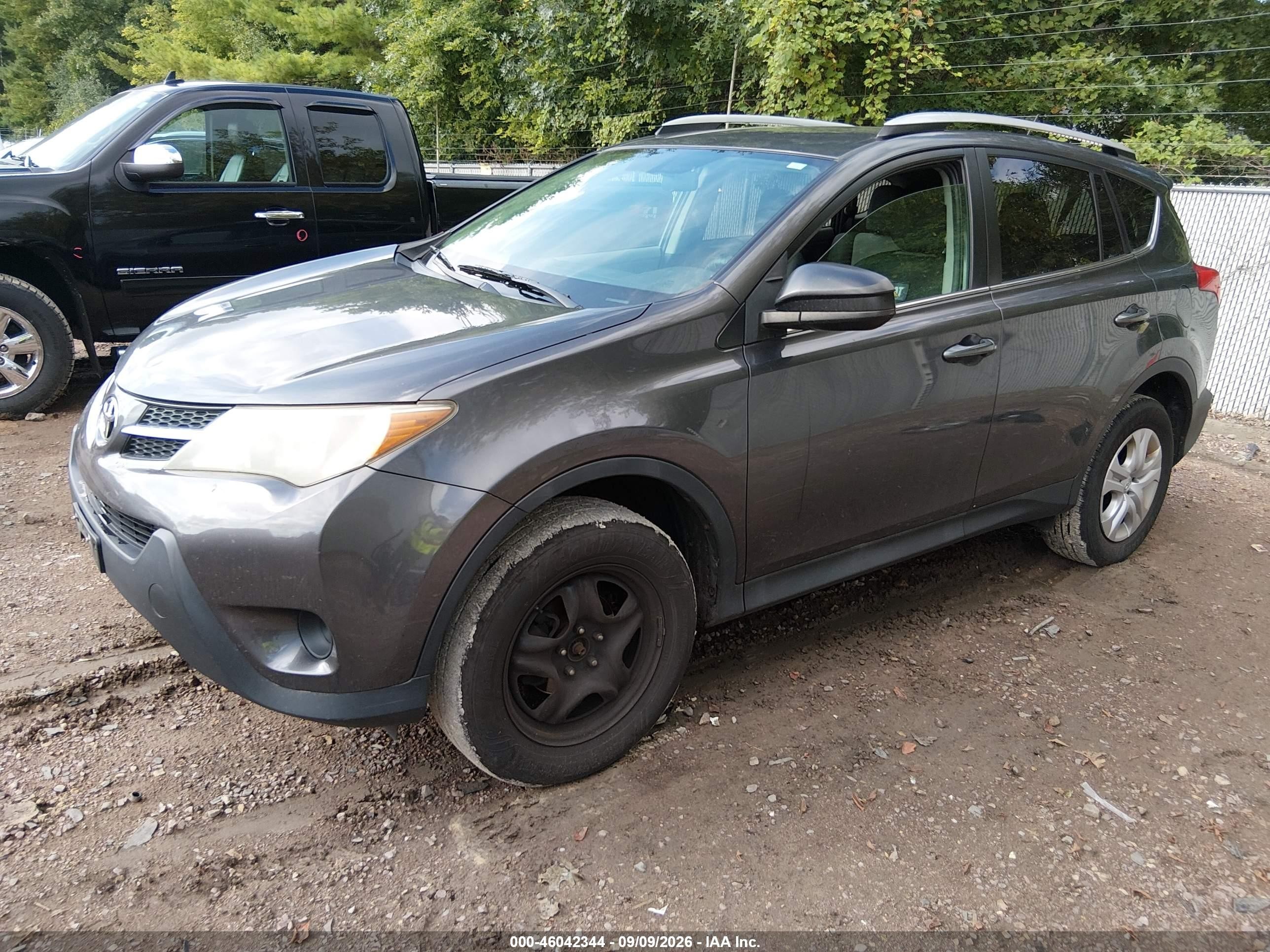 2013 Toyota Rav4 Le Gray vin: 2T3ZFREV9DW041520