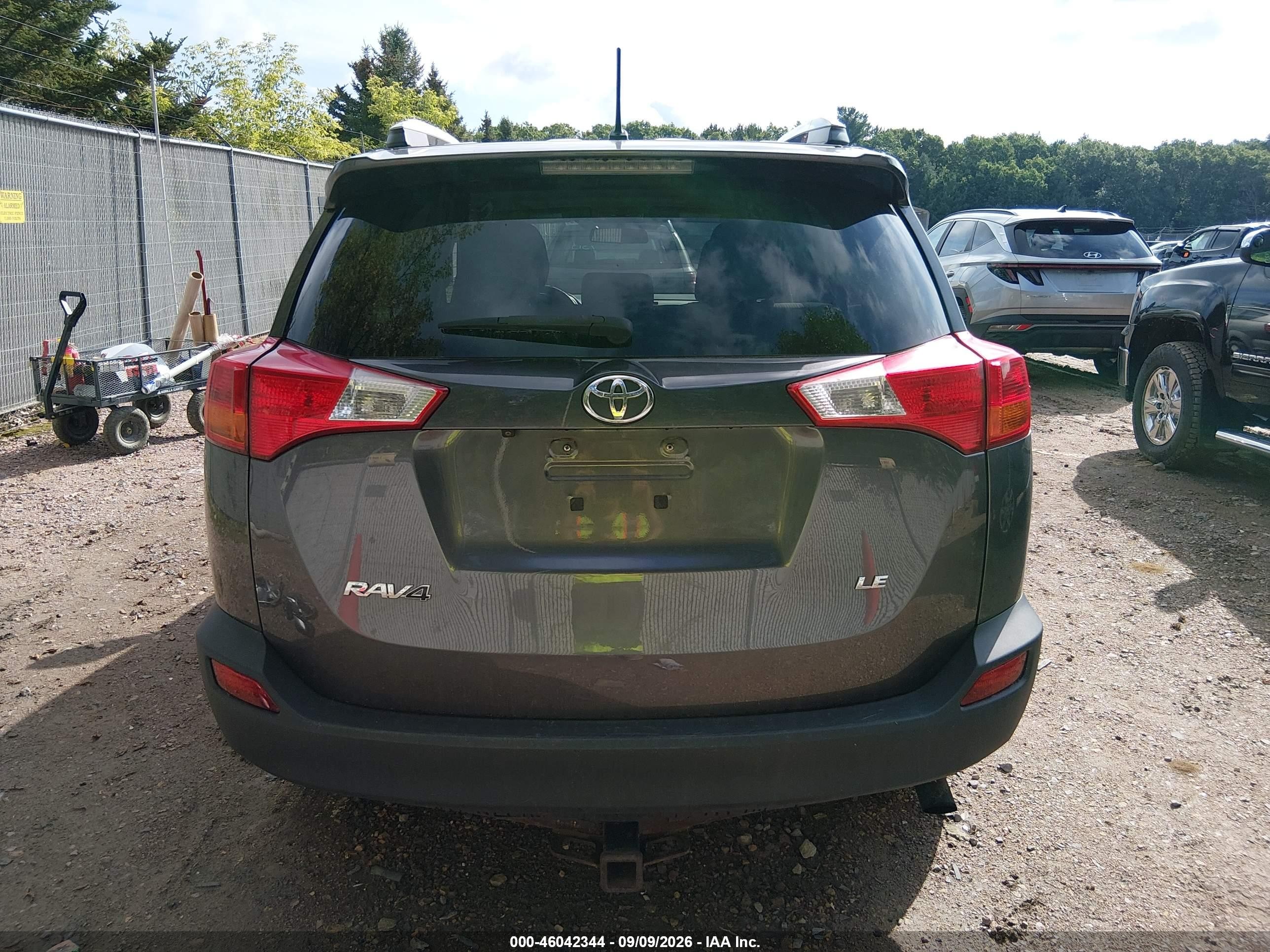 2013 Toyota Rav4 Le Gray vin: 2T3ZFREV9DW041520