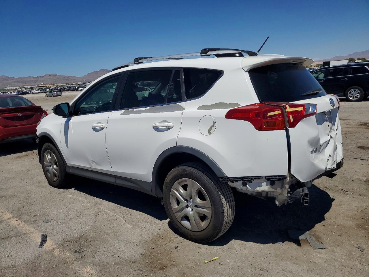 2014 Toyota Rav4 Le White vin: 2T3ZFREV9EW100728