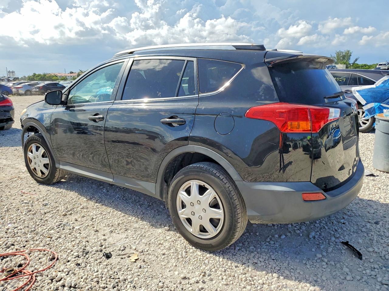 2015 Toyota Rav4 Le Черный vin: 2T3ZFREV9FW138400