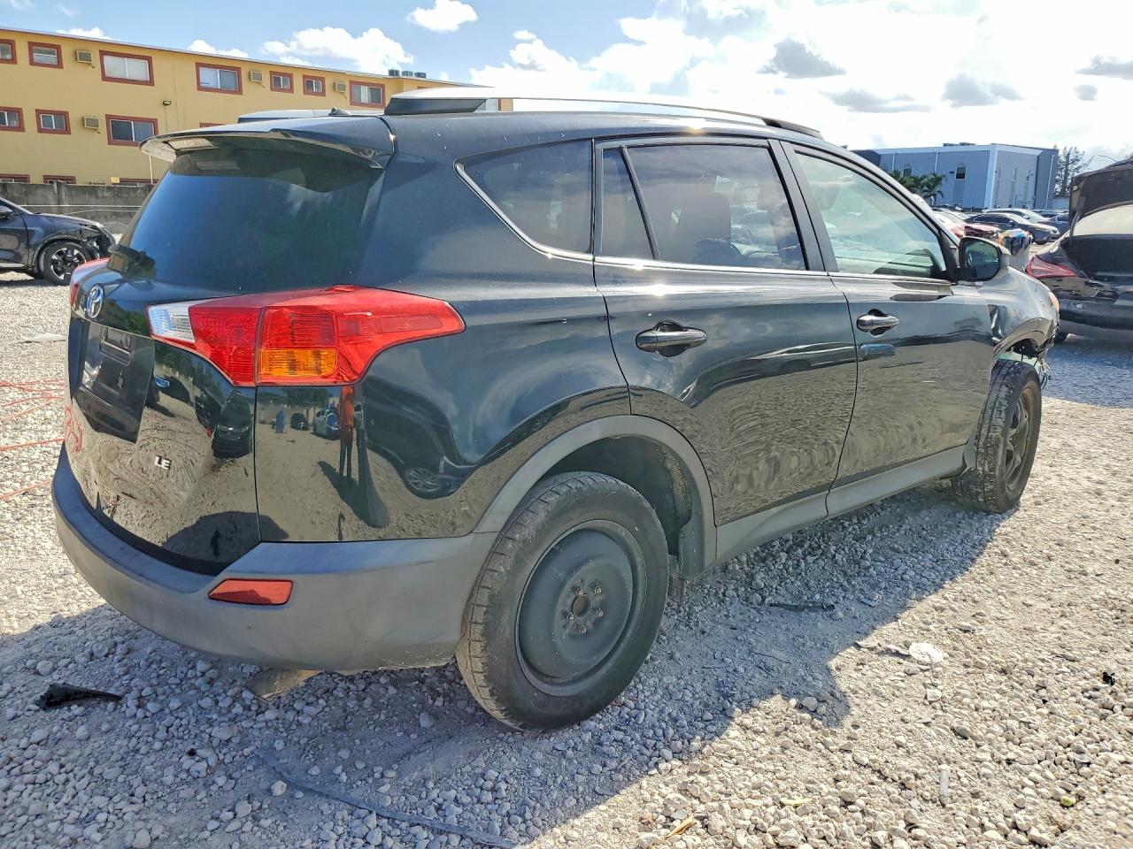2015 Toyota Rav4 Le Черный vin: 2T3ZFREV9FW138400