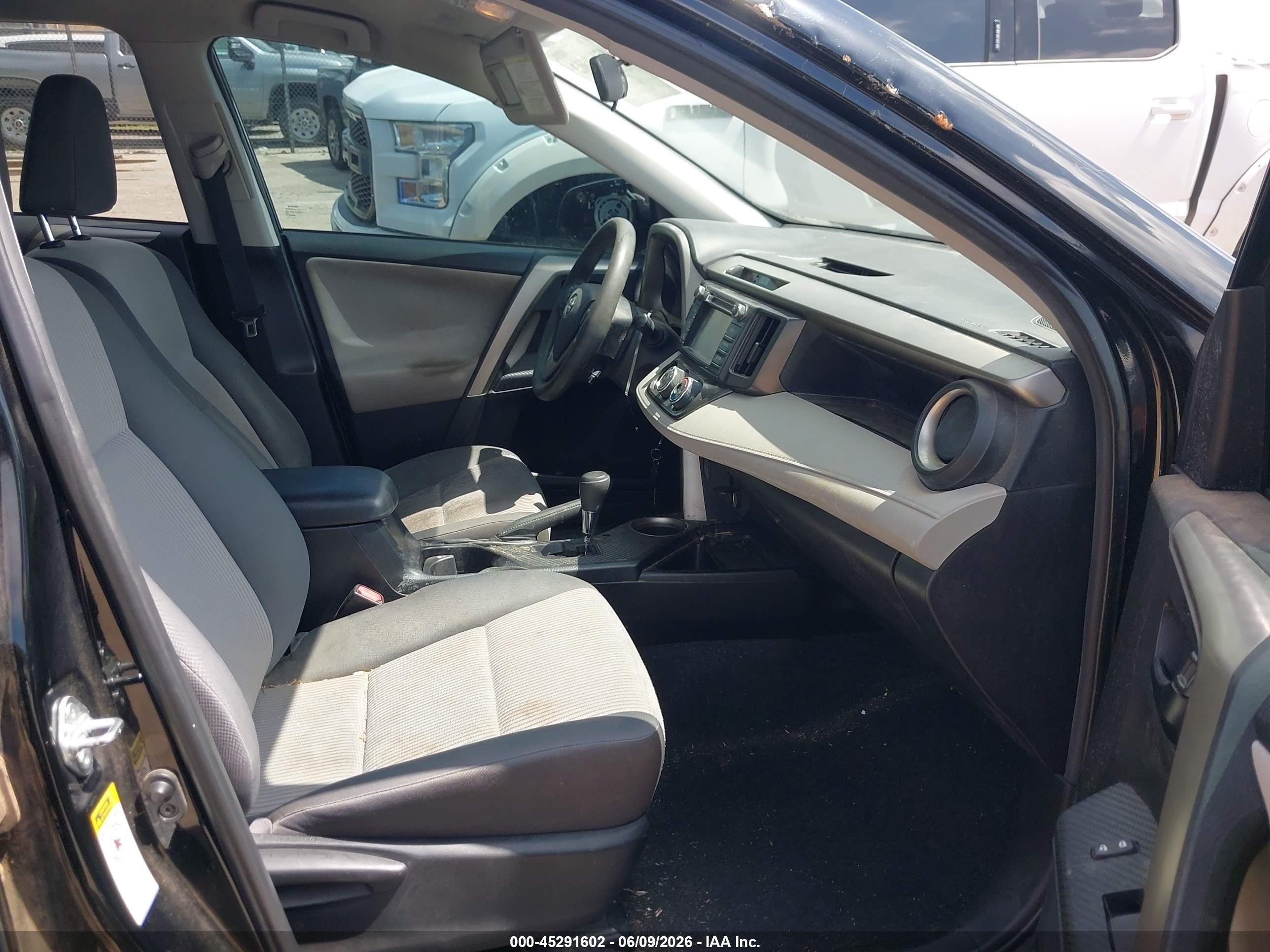2015 Toyota Rav4 Le Black vin: 2T3ZFREV9FW172188
