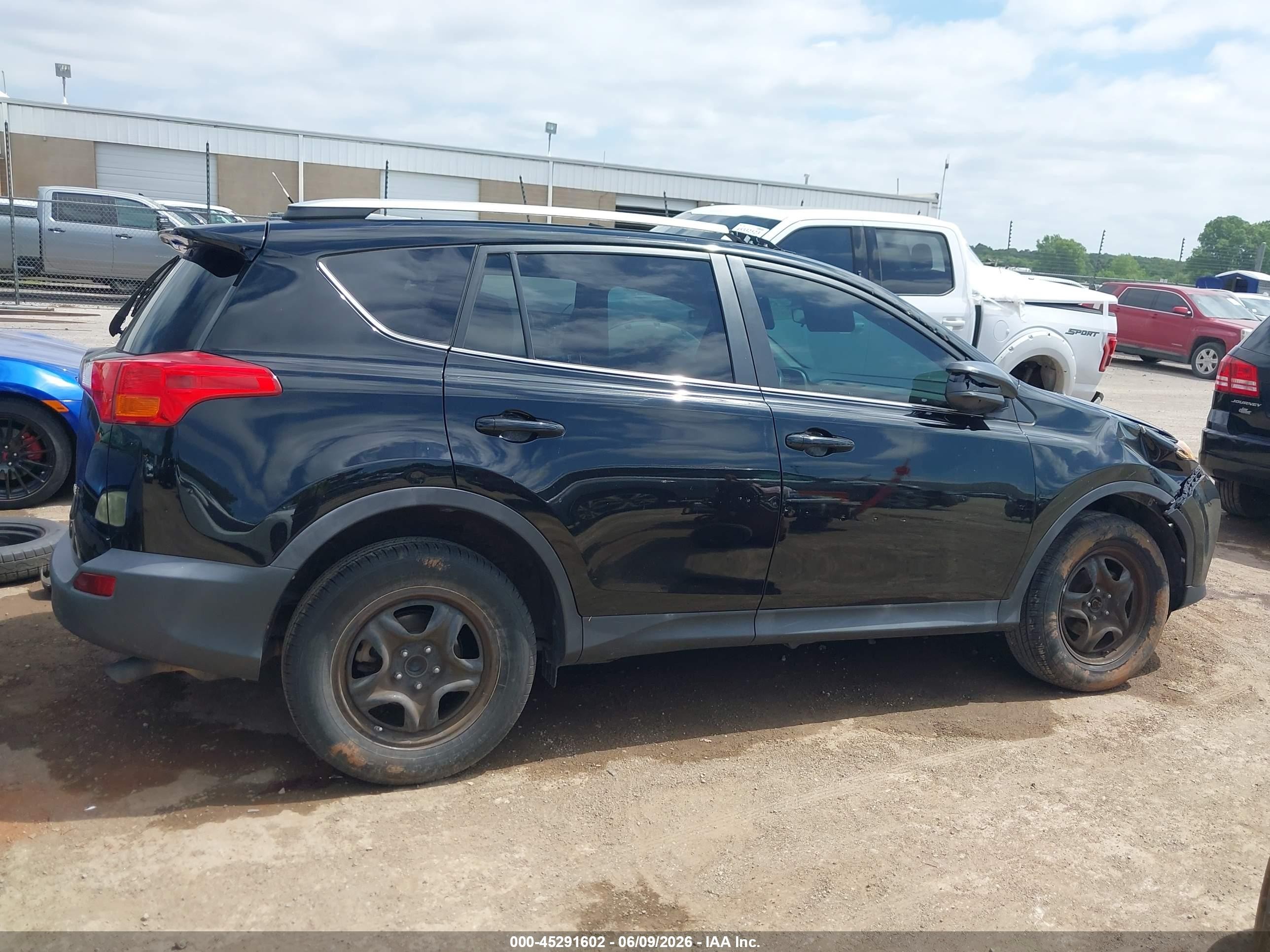 2015 Toyota Rav4 Le Black vin: 2T3ZFREV9FW172188