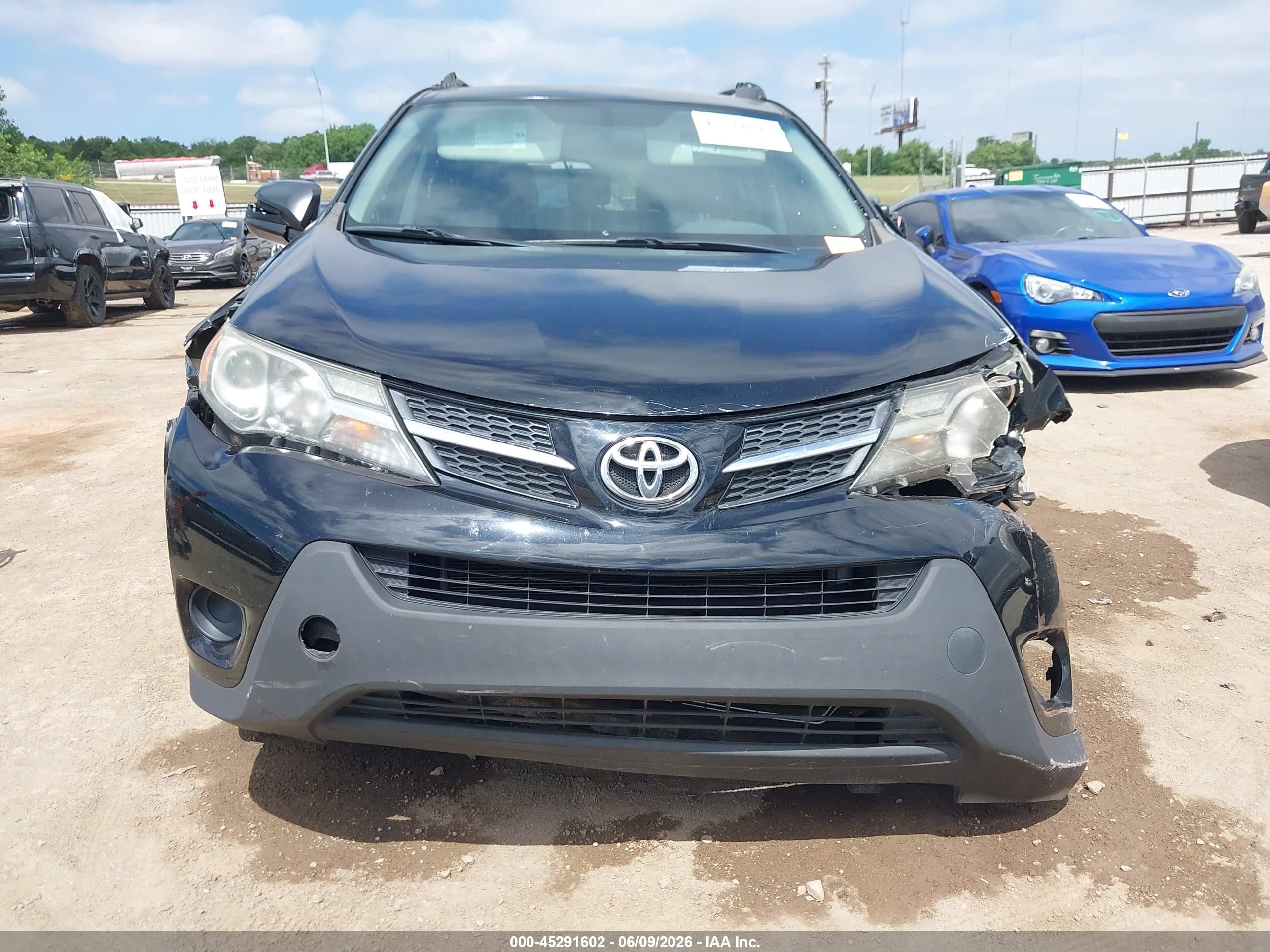 2015 Toyota Rav4 Le Black vin: 2T3ZFREV9FW172188
