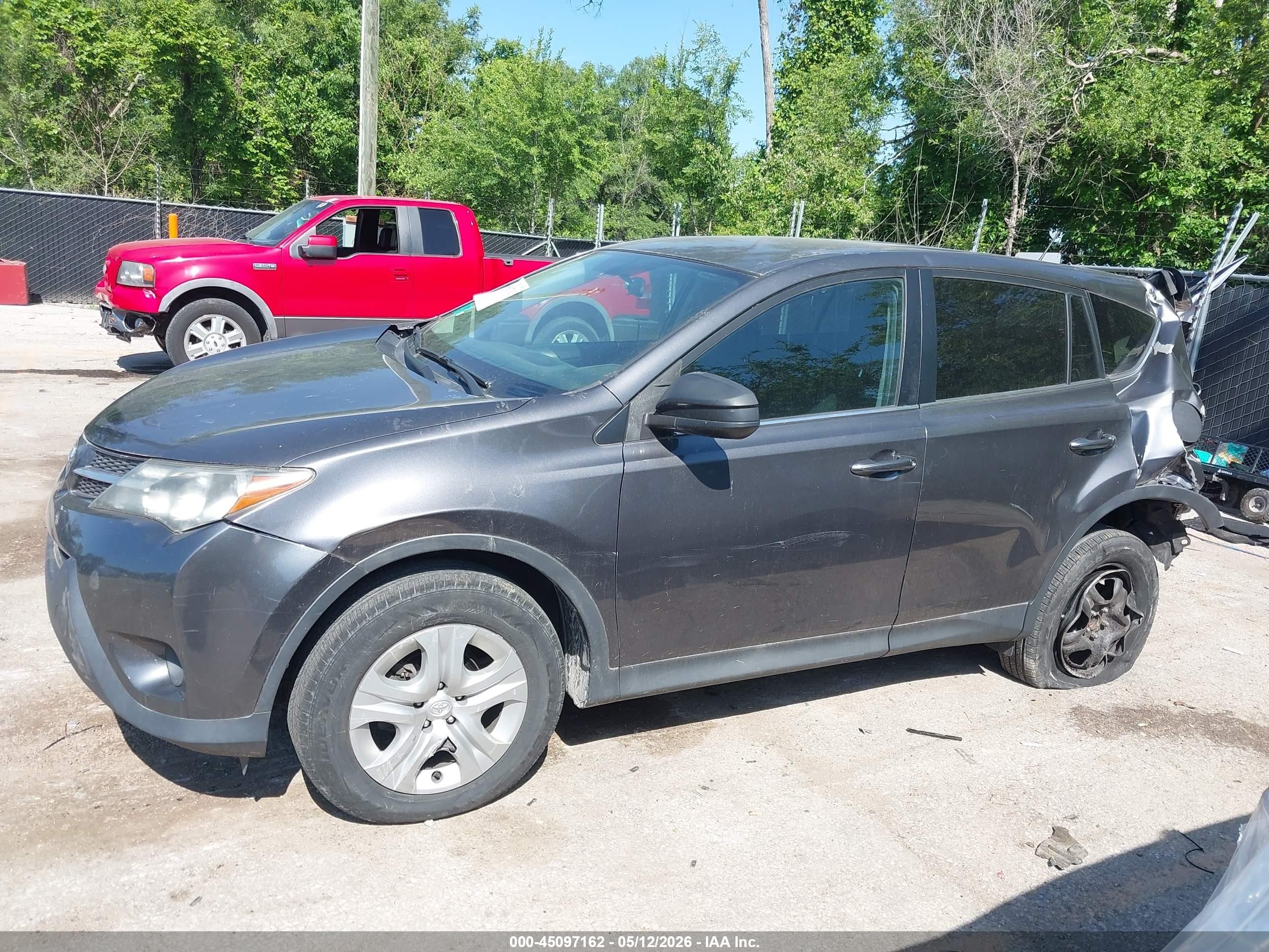 2015 Toyota Rav4 Le Gray vin: 2T3ZFREV9FW192487