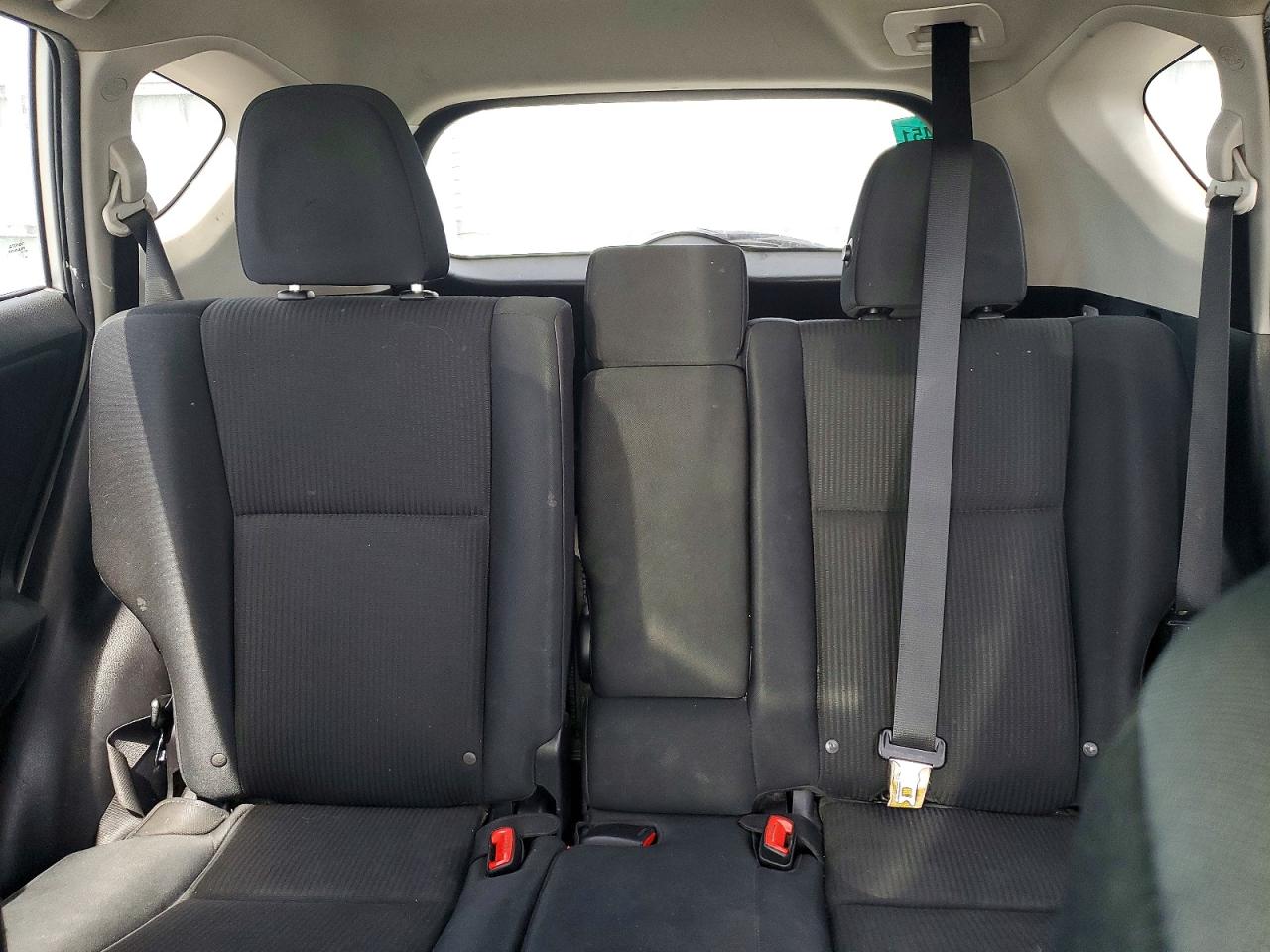 2015 Toyota Rav4 Le Silver vin: 2T3ZFREV9FW208235