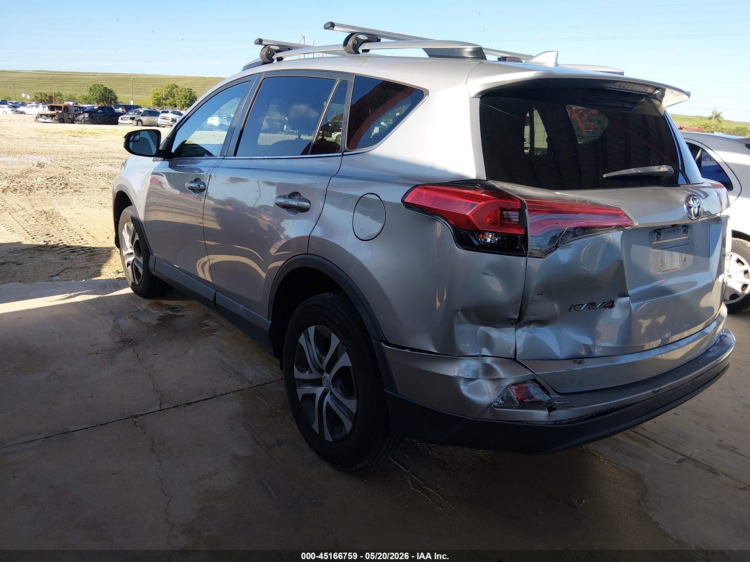 2017 Toyota Rav4 Le Gray vin: 2T3ZFREV9HW383541