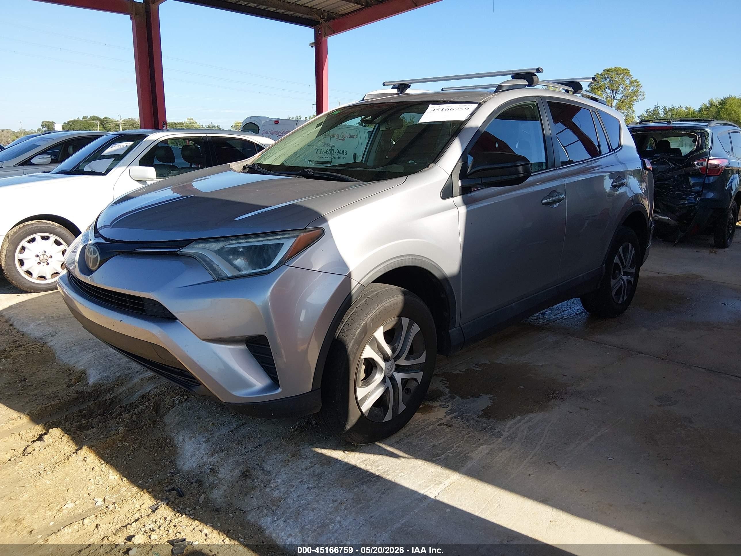 2017 Toyota Rav4 Le Gray vin: 2T3ZFREV9HW383541