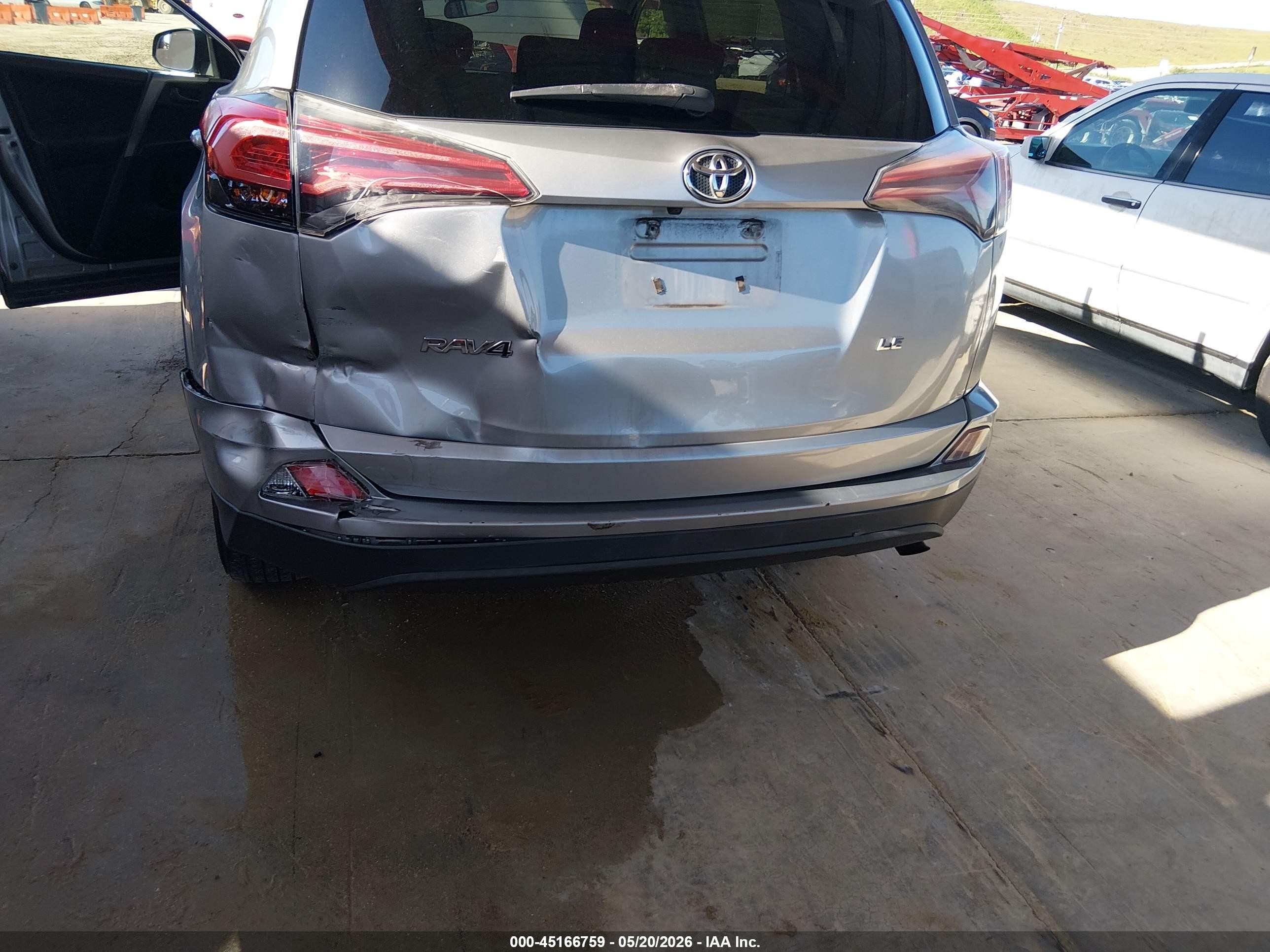2017 Toyota Rav4 Le Gray vin: 2T3ZFREV9HW383541