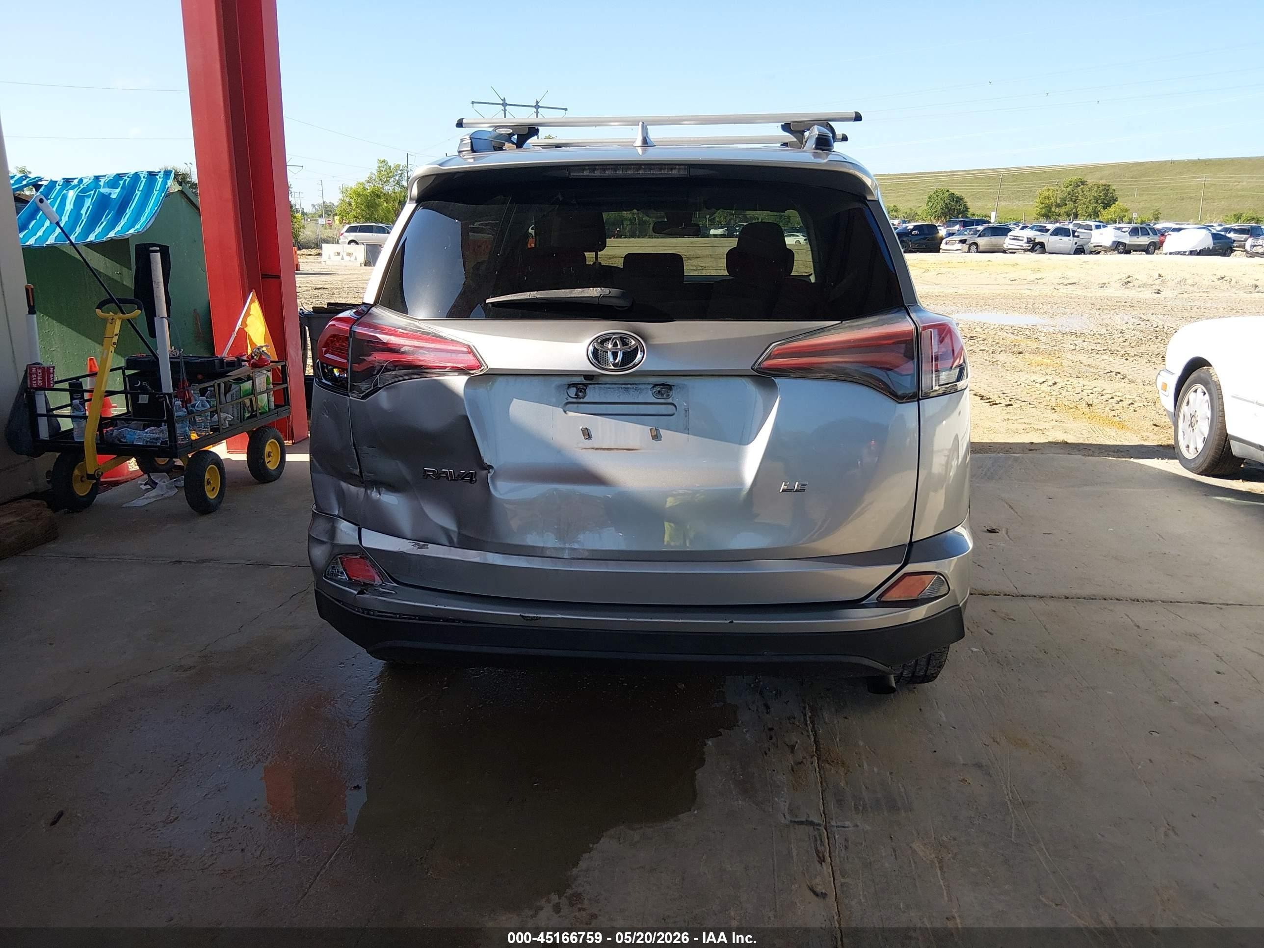 2017 Toyota Rav4 Le Gray vin: 2T3ZFREV9HW383541