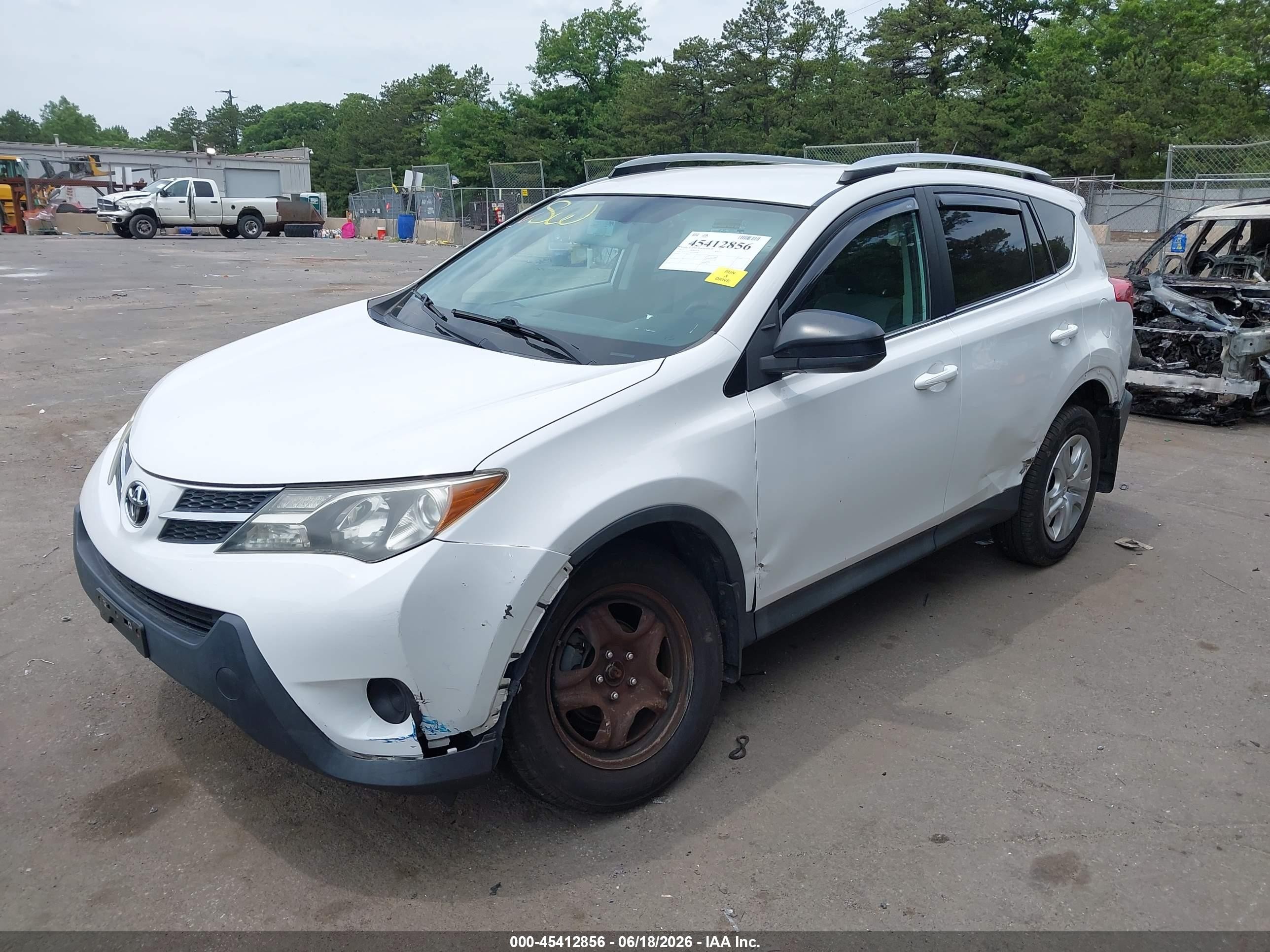 2013 Toyota Rav4 Le White vin: 2T3ZFREVXDW020501