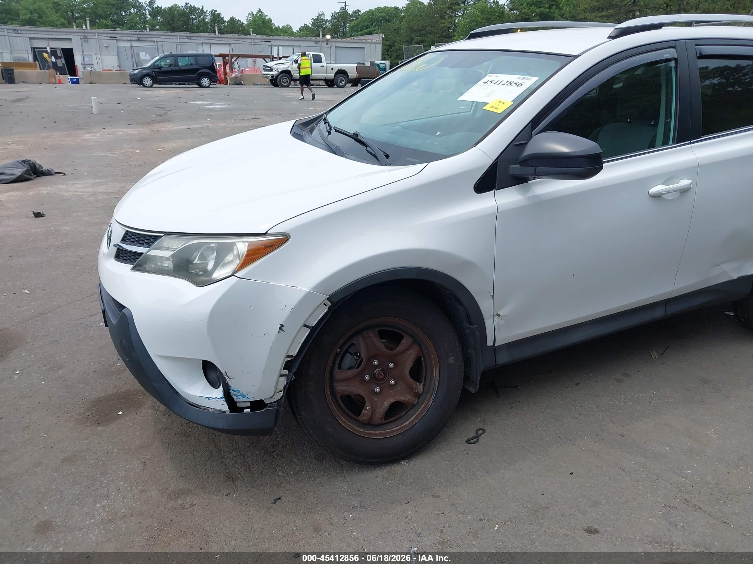 2013 Toyota Rav4 Le White vin: 2T3ZFREVXDW020501