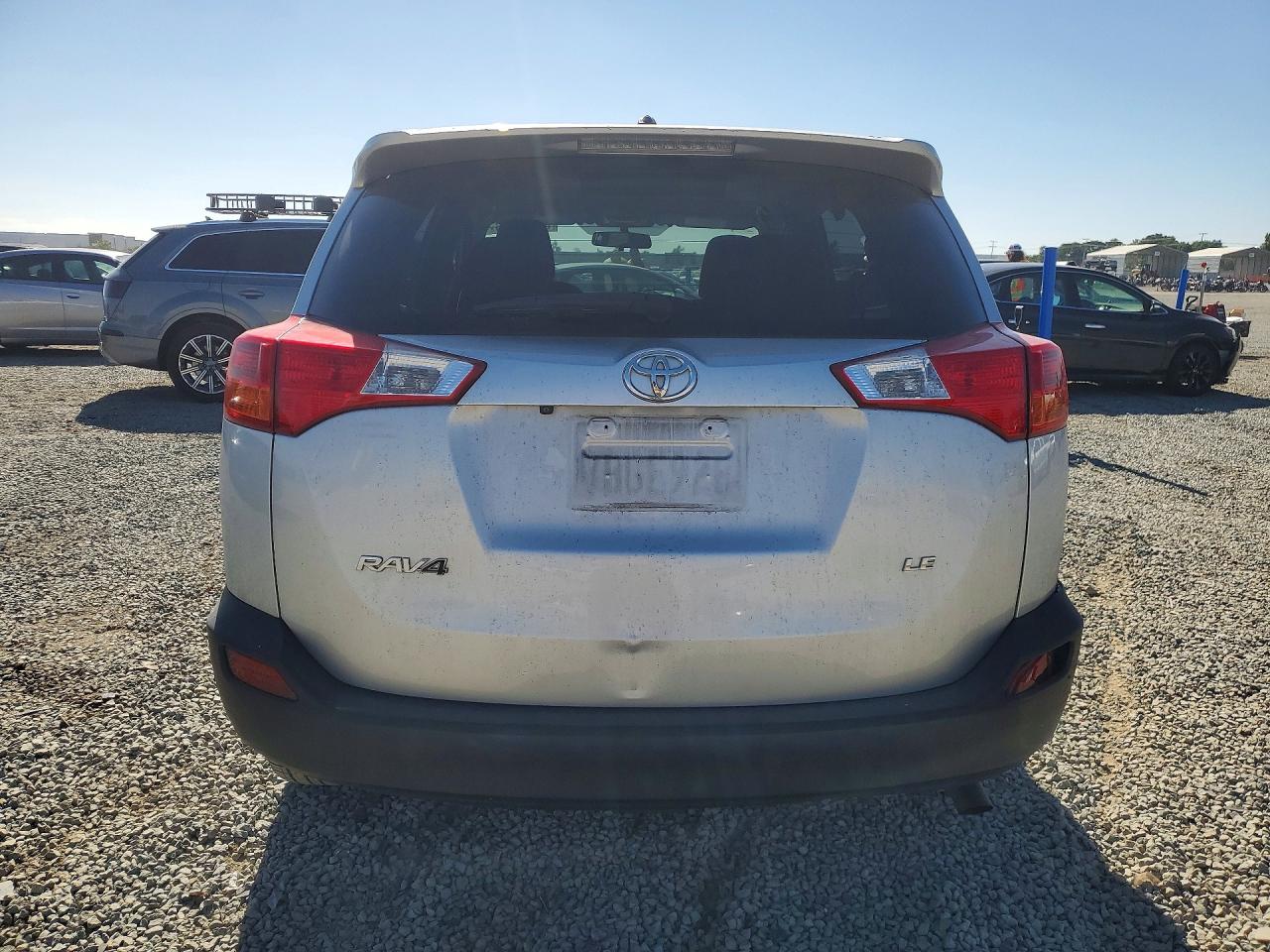 2013 Toyota Rav4 Le Silver vin: 2T3ZFREVXDW036570