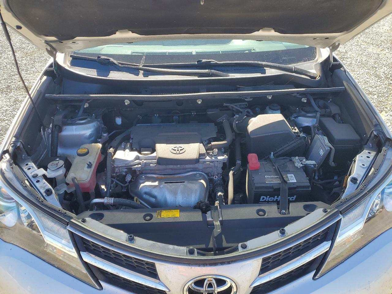2013 Toyota Rav4 Le Silver vin: 2T3ZFREVXDW036570