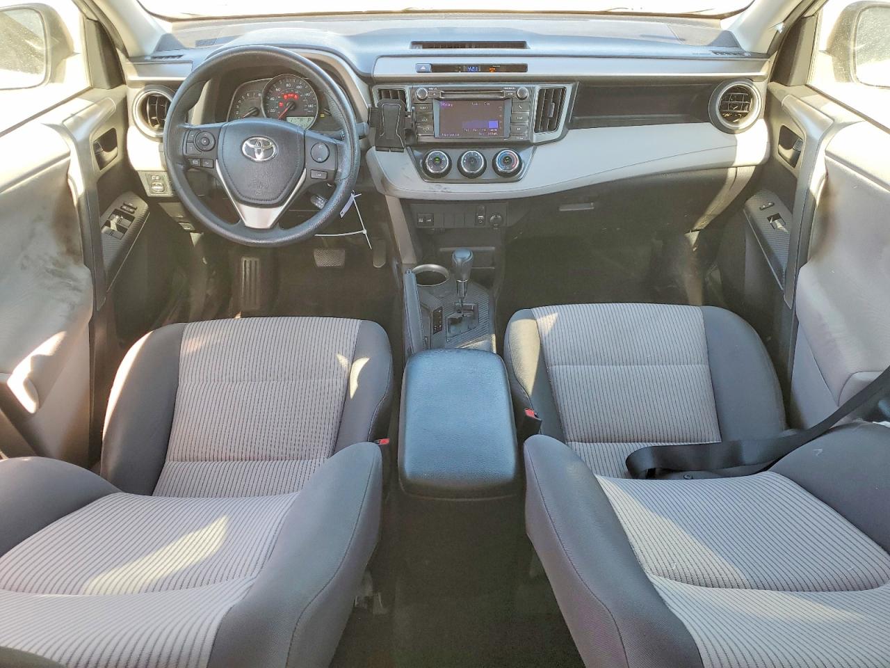 2013 Toyota Rav4 Le Silver vin: 2T3ZFREVXDW036570