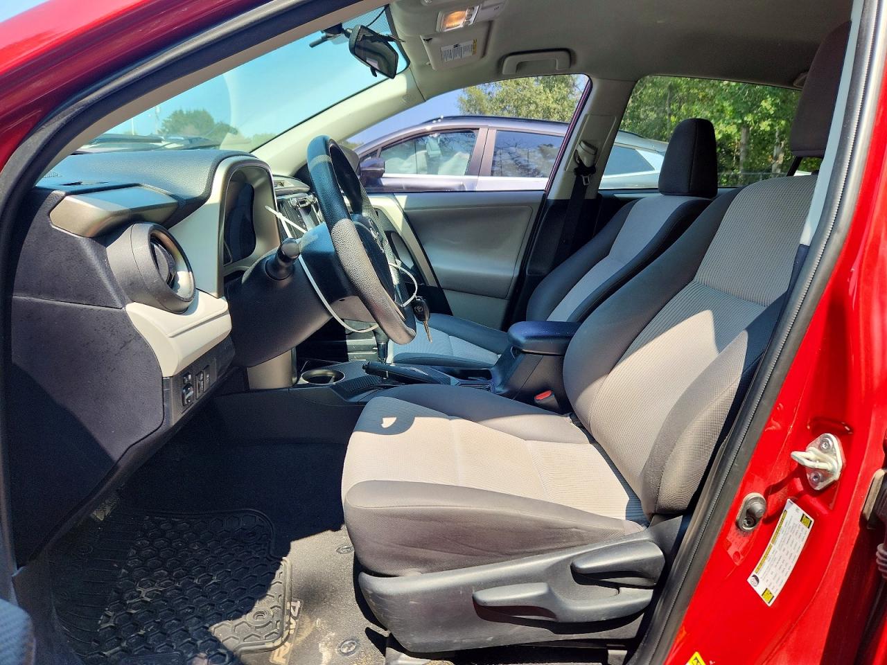 2013 Toyota Rav4 Le Red vin: 2T3ZFREVXDW036911