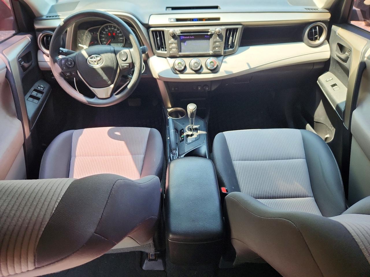 2013 Toyota Rav4 Le Red vin: 2T3ZFREVXDW036911