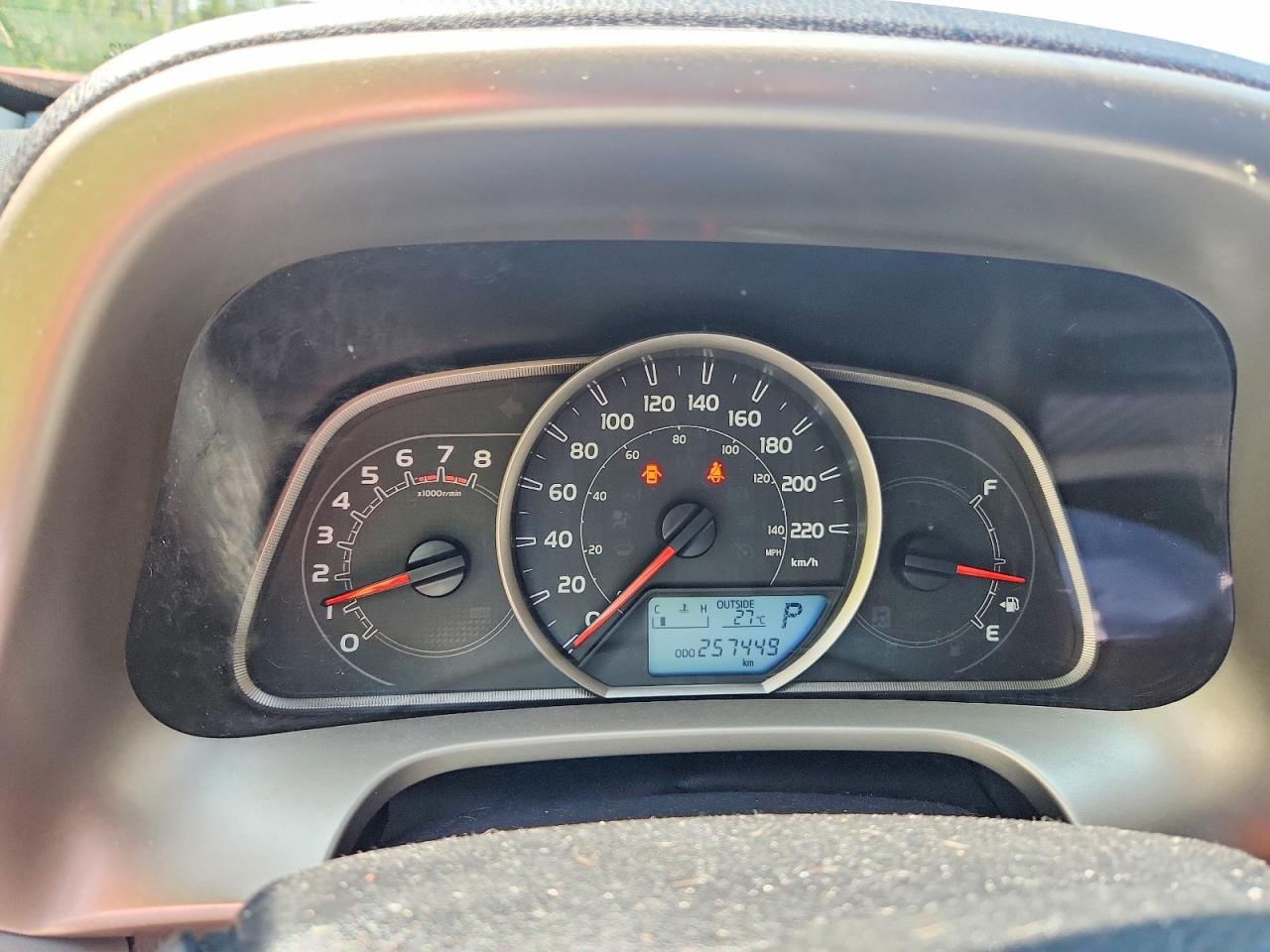 2013 Toyota Rav4 Le Red vin: 2T3ZFREVXDW036911