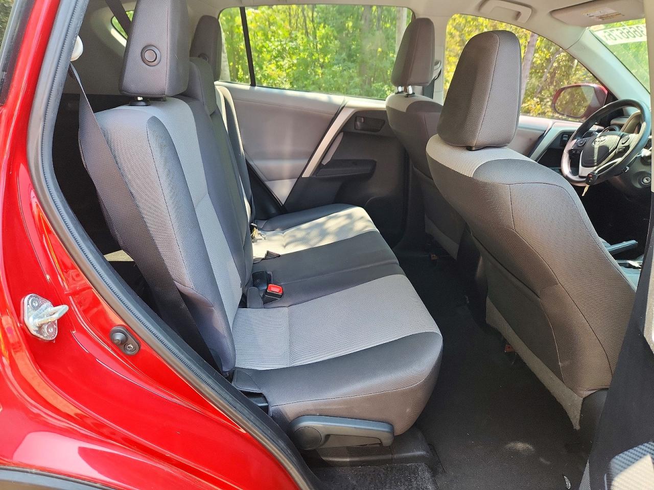 2013 Toyota Rav4 Le Red vin: 2T3ZFREVXDW036911