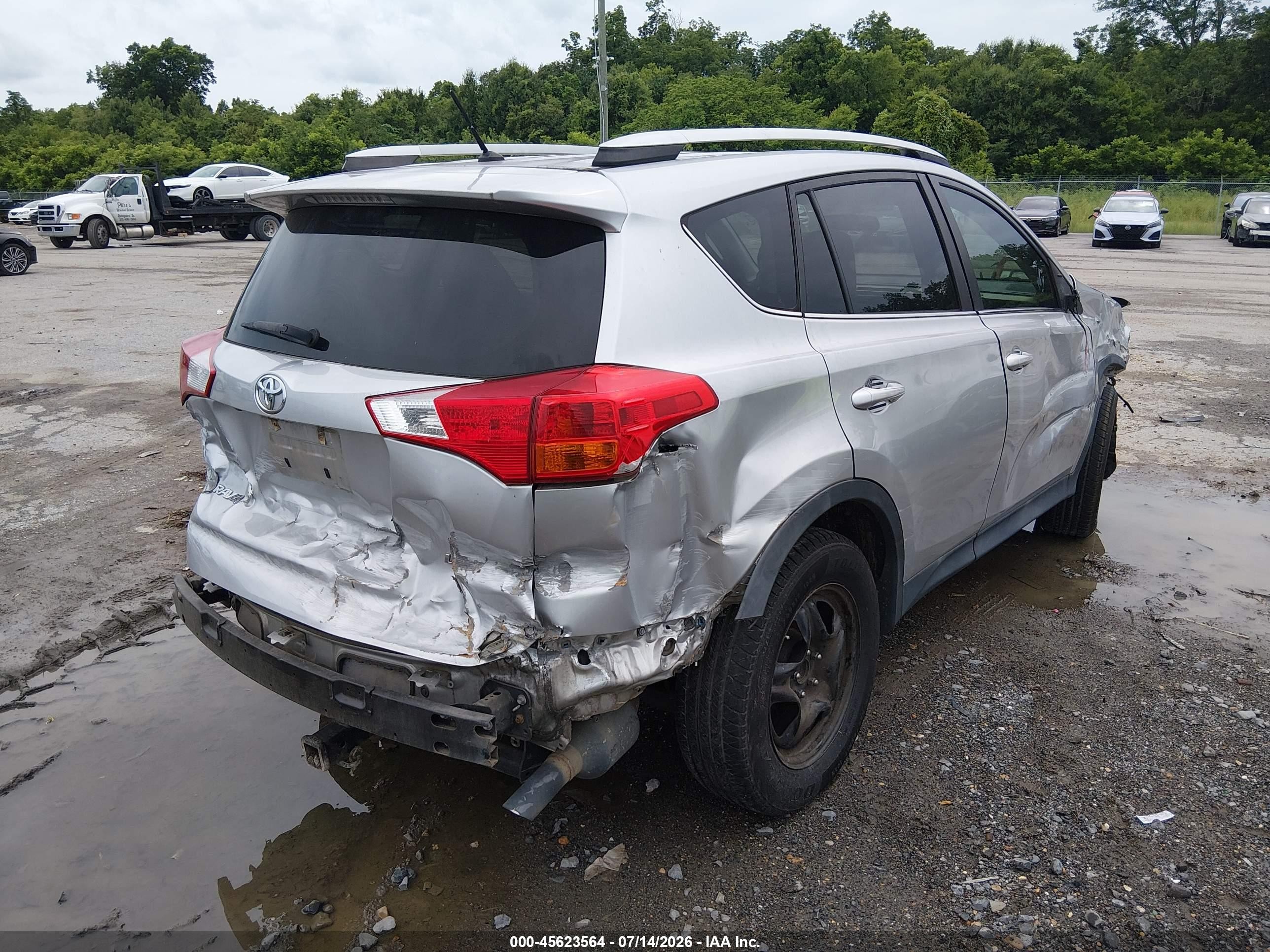 2013 Toyota Rav4 Le Silver vin: 2T3ZFREVXDW038741