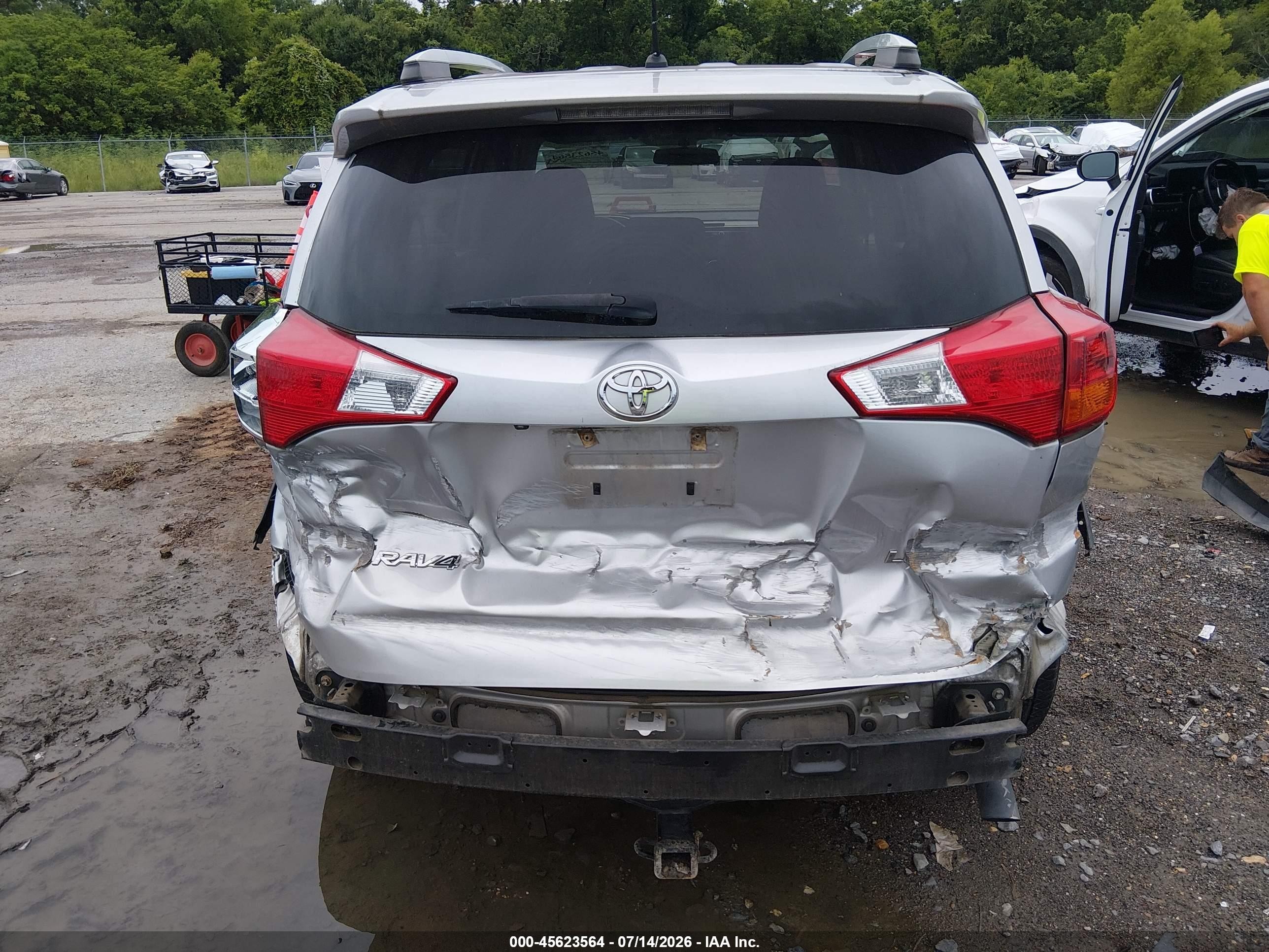 2013 Toyota Rav4 Le Silver vin: 2T3ZFREVXDW038741