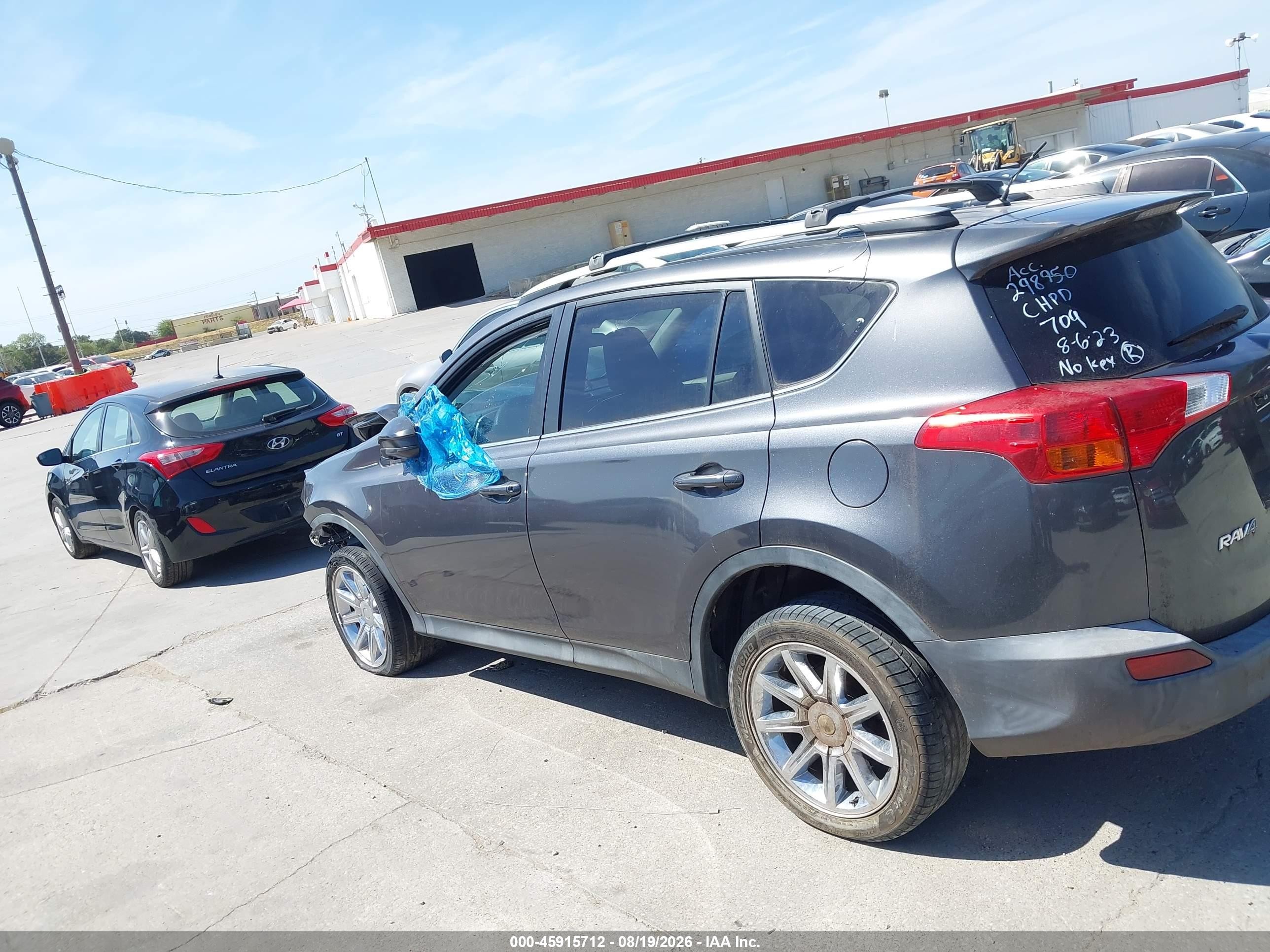 2013 Toyota Rav4 Le Серебряный vin: 2T3ZFREVXDW050050