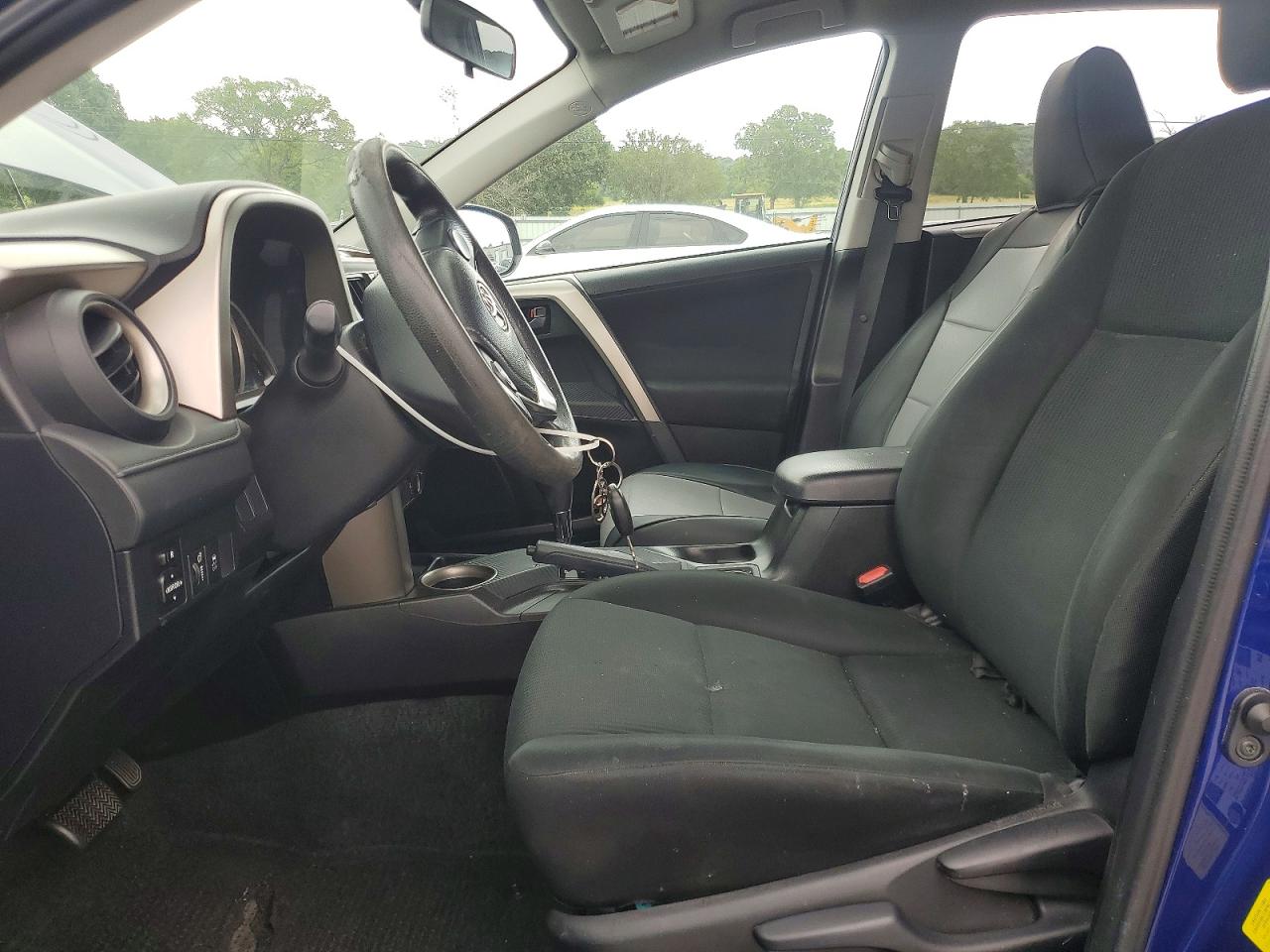 2014 Toyota Rav4 Le Blue vin: 2T3ZFREVXEW083017