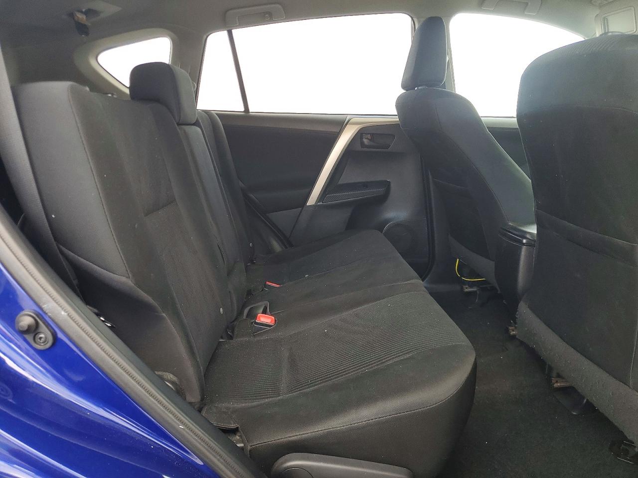 2014 Toyota Rav4 Le Blue vin: 2T3ZFREVXEW083017