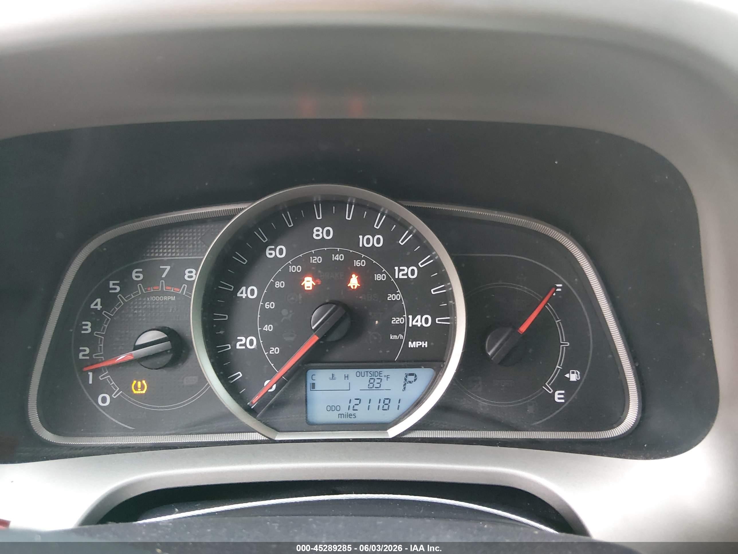 2014 Toyota Rav4 Le White vin: 2T3ZFREVXEW087200