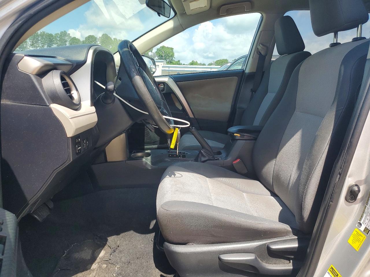 2014 Toyota Rav4 Le Silver vin: 2T3ZFREVXEW087598