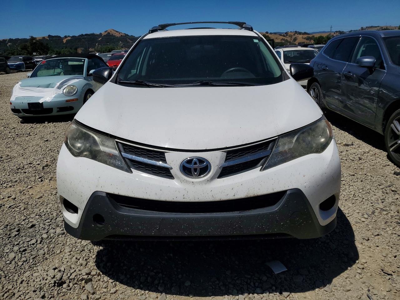 2014 Toyota Rav4 Le Белый vin: 2T3ZFREVXEW097936
