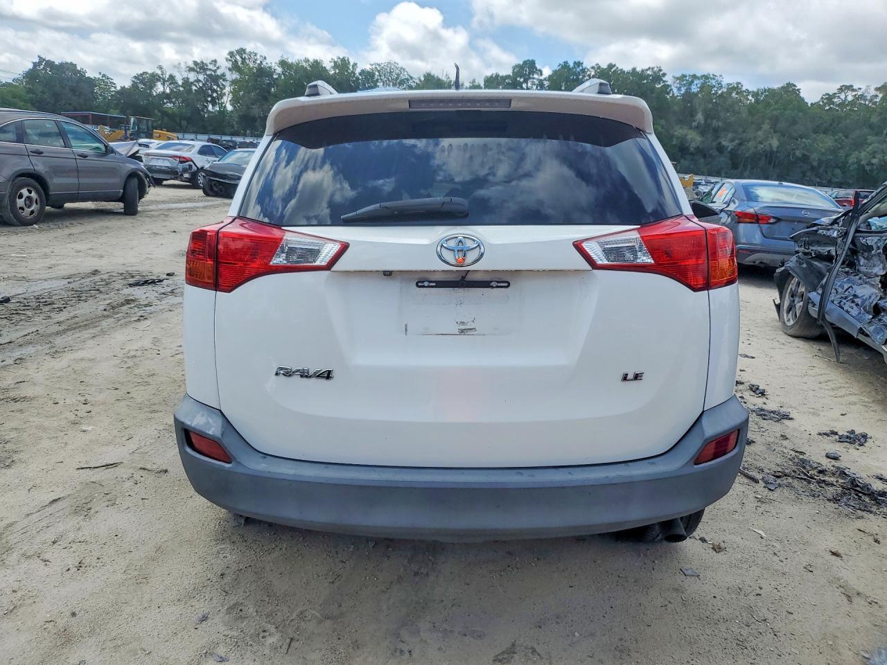 2014 Toyota Rav4 Le Burn vin: 2T3ZFREVXEW099816