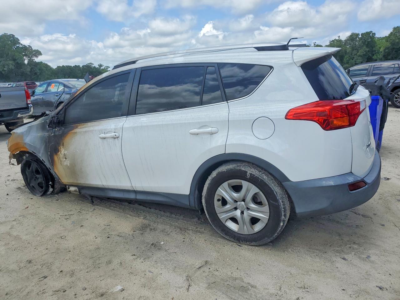 2014 Toyota Rav4 Le Burn vin: 2T3ZFREVXEW099816
