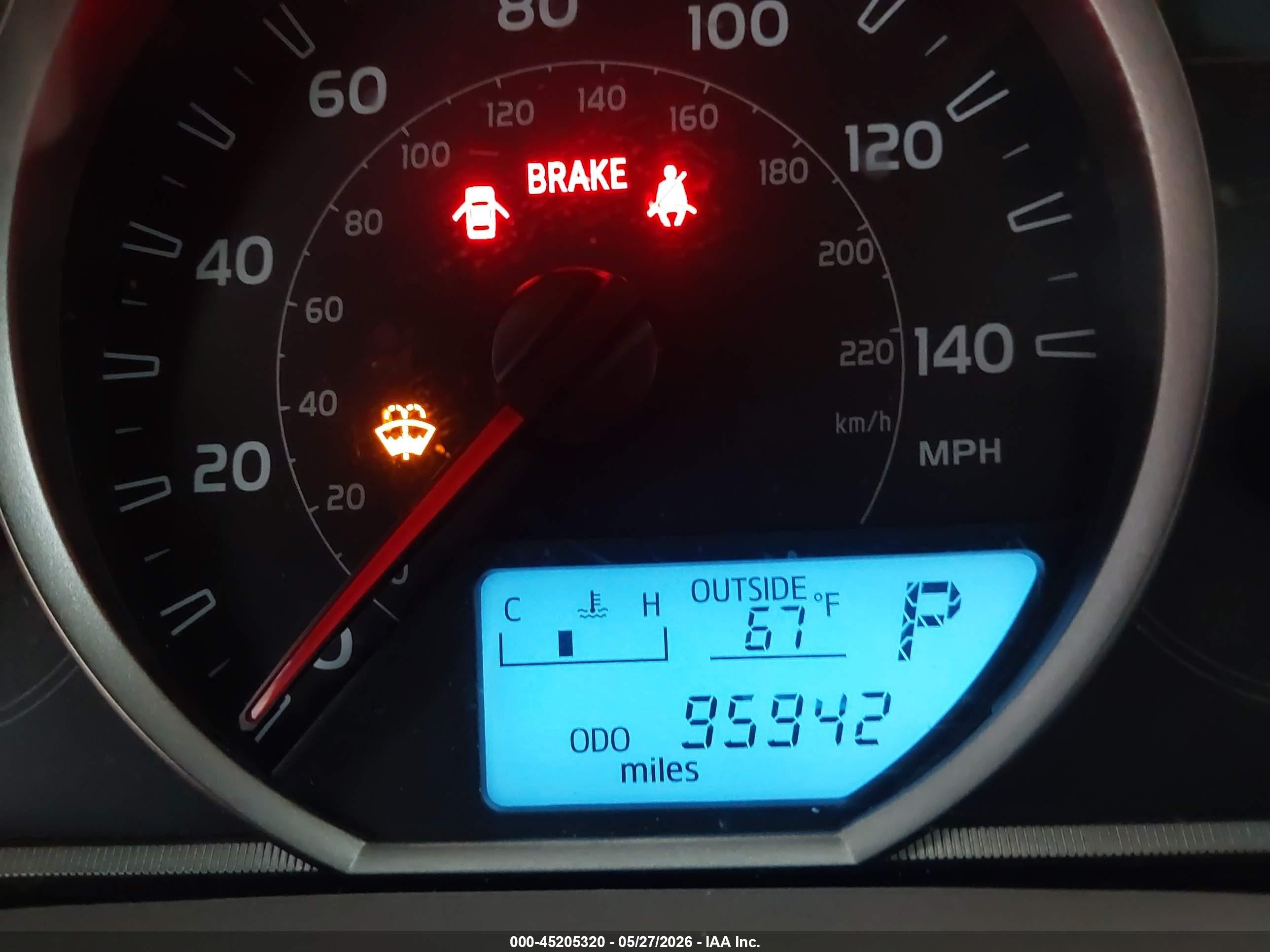 2014 Toyota Rav4 Le Silver vin: 2T3ZFREVXEW117134
