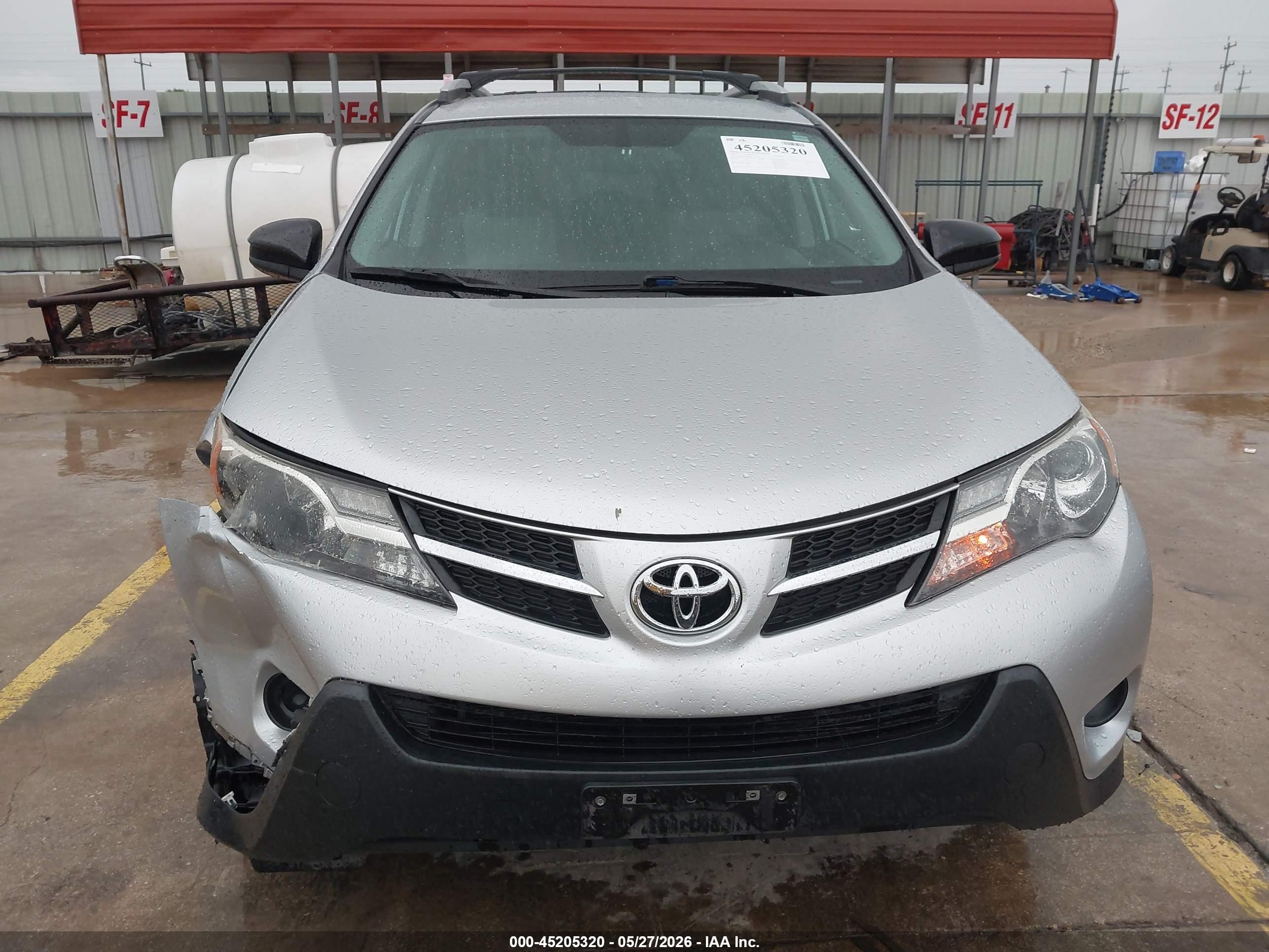 2014 Toyota Rav4 Le Silver vin: 2T3ZFREVXEW117134