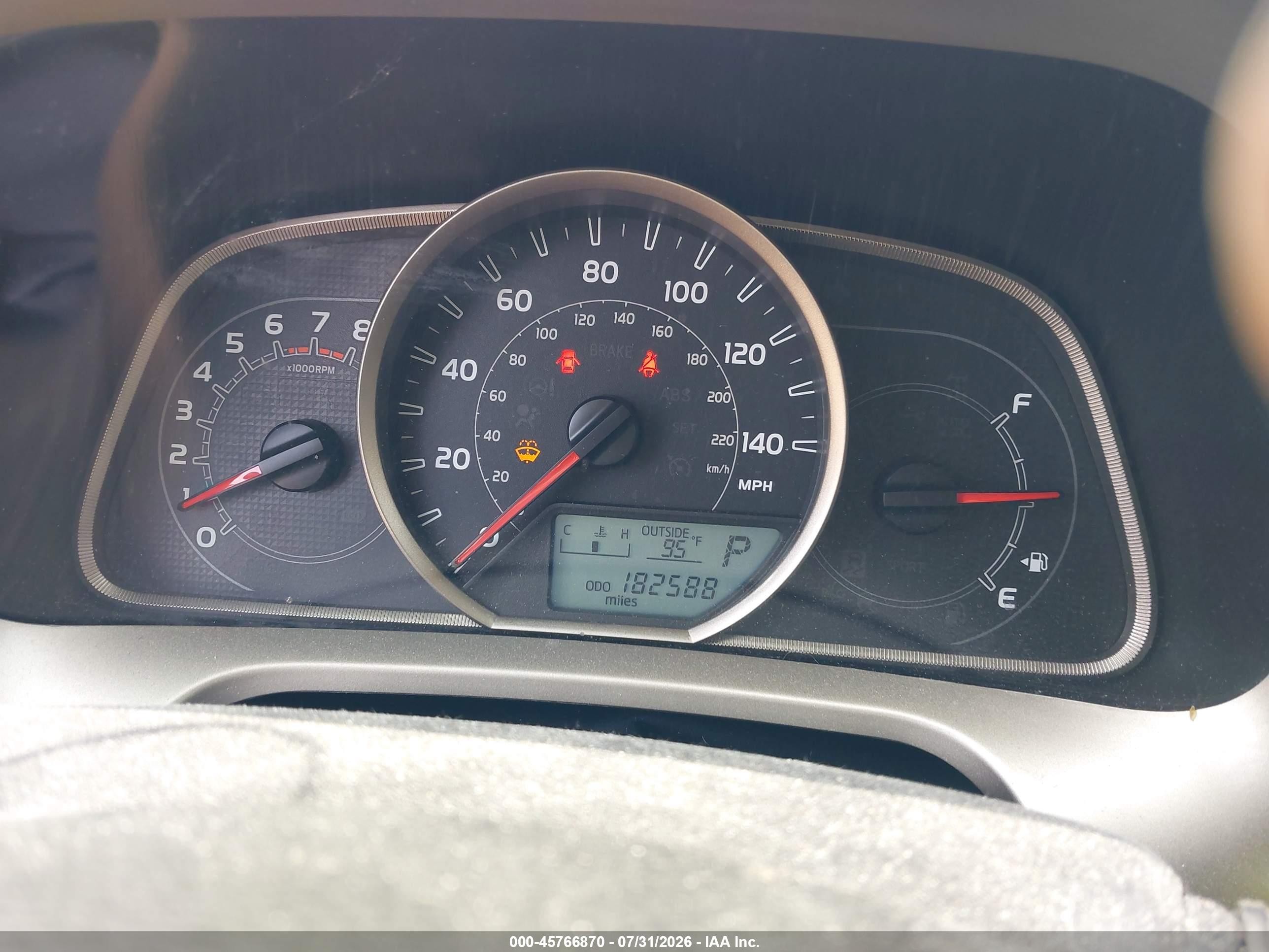 2015 Toyota Rav4 Le Red vin: 2T3ZFREVXFW130841