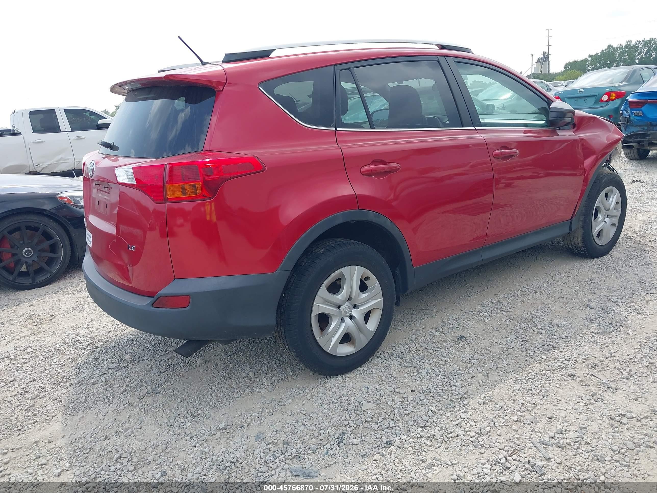 2015 Toyota Rav4 Le Red vin: 2T3ZFREVXFW130841