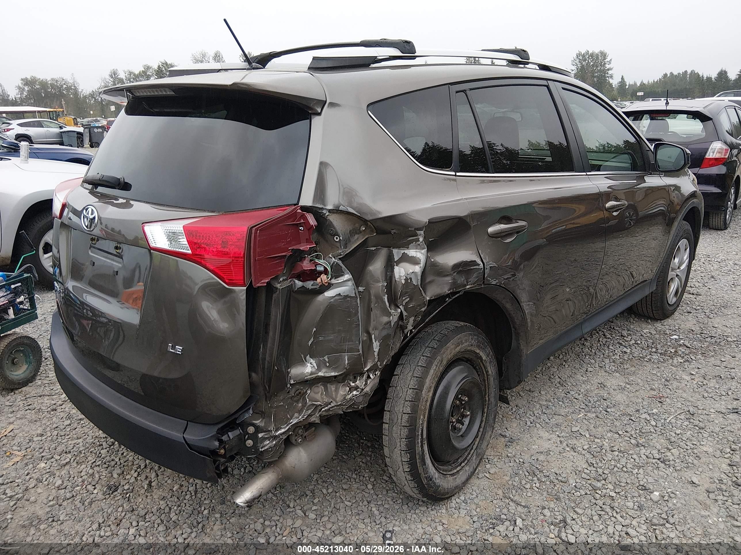 2015 Toyota Rav4 Le Gray vin: 2T3ZFREVXFW150796