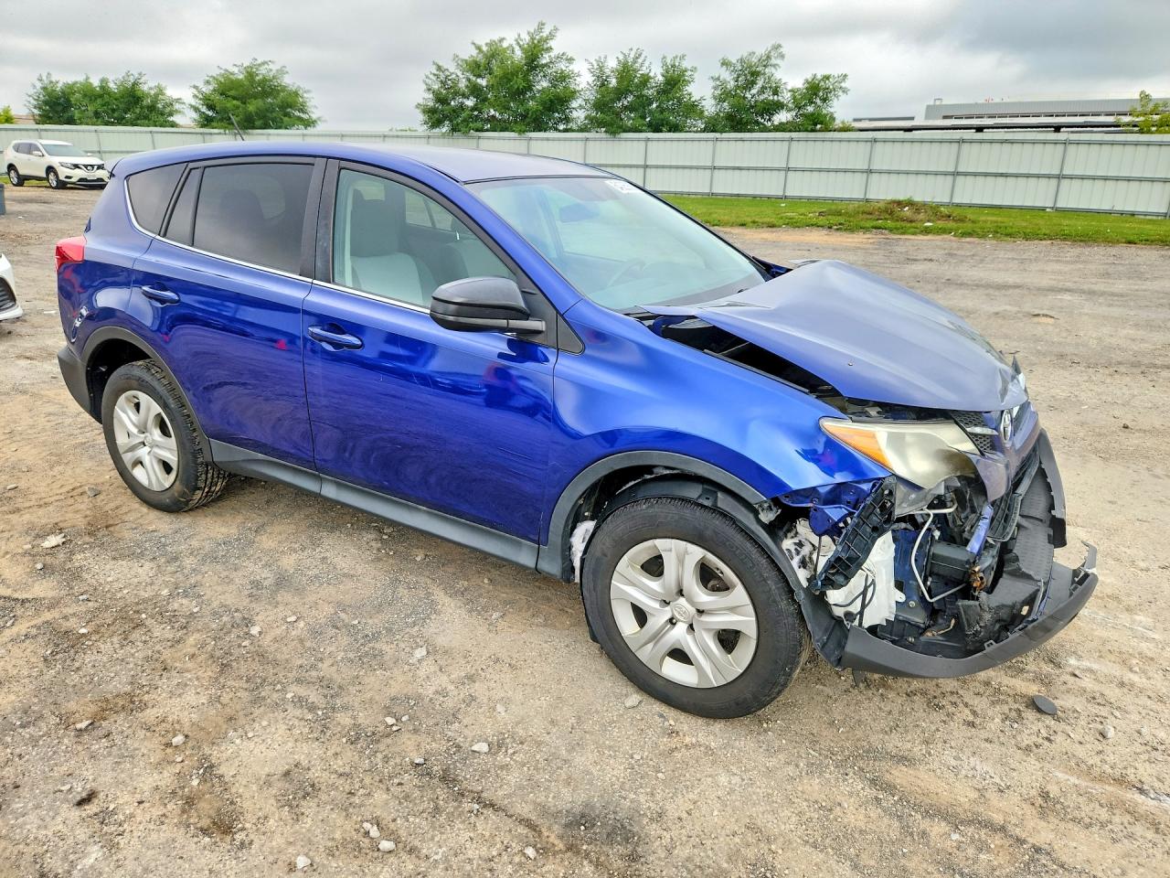 2015 Toyota Rav4 Le Blue vin: 2T3ZFREVXFW164360