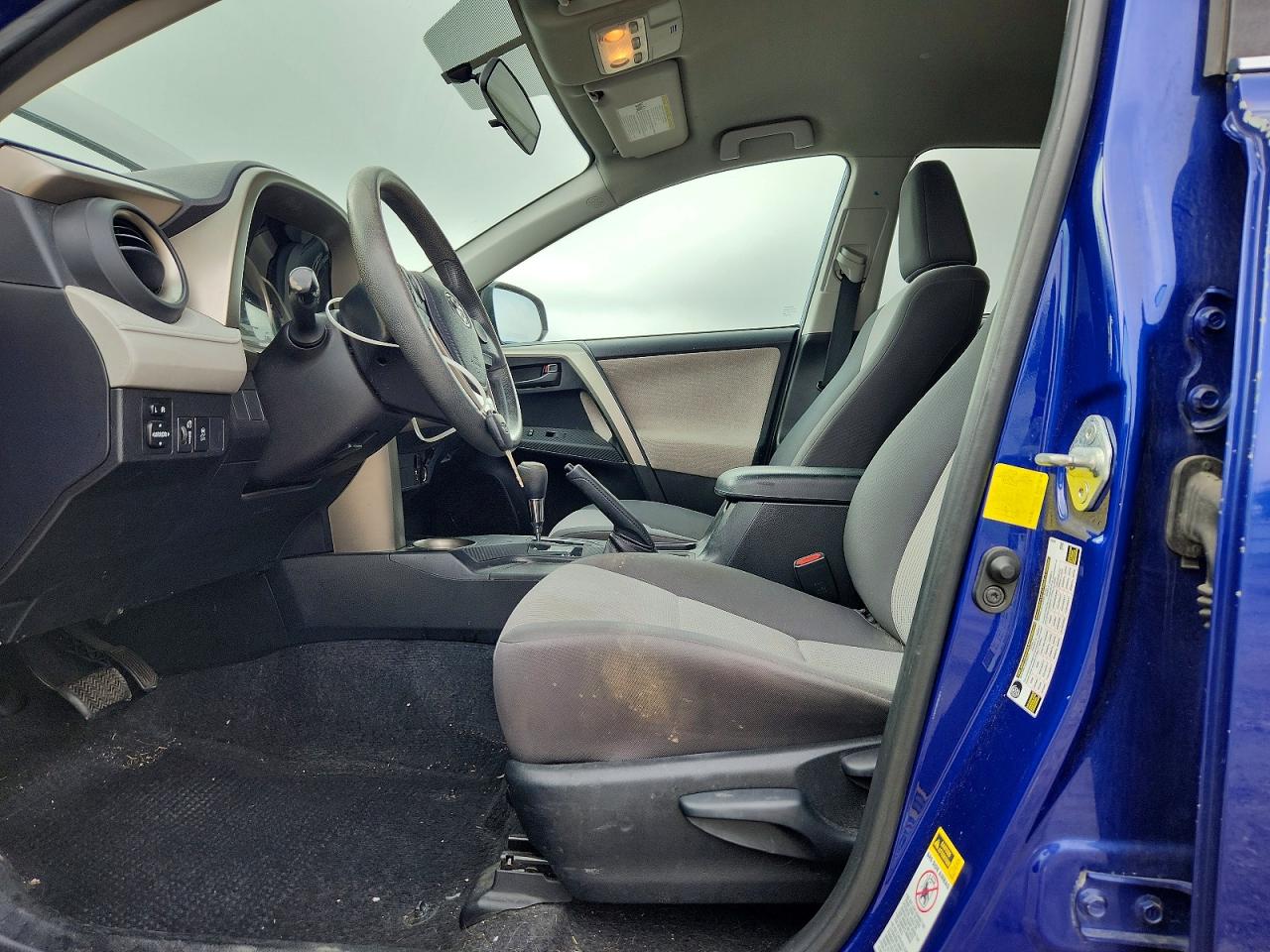 2015 Toyota Rav4 Le Blue vin: 2T3ZFREVXFW164360