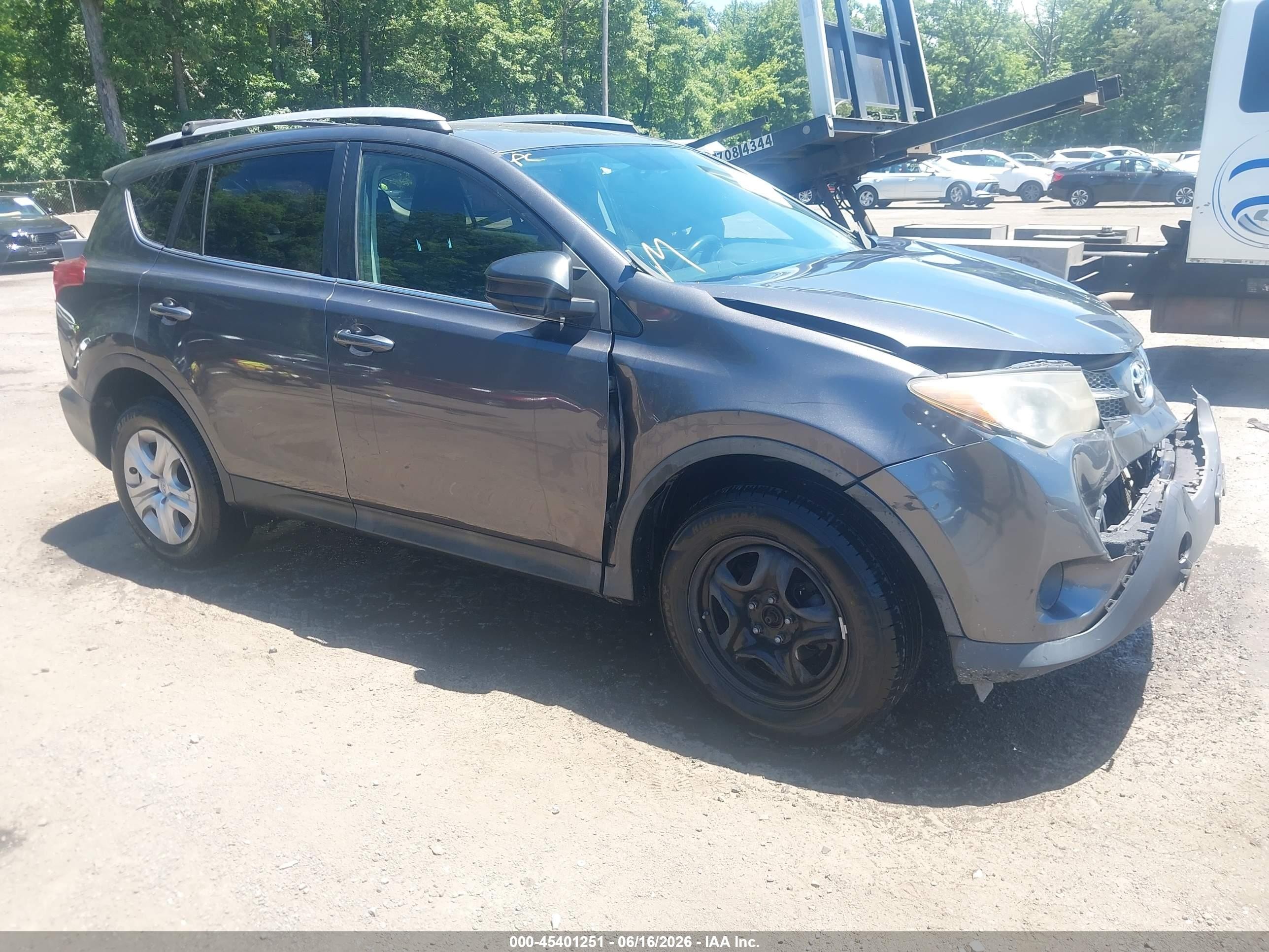 2015 Toyota Rav4 Le Gray vin: 2T3ZFREVXFW220250