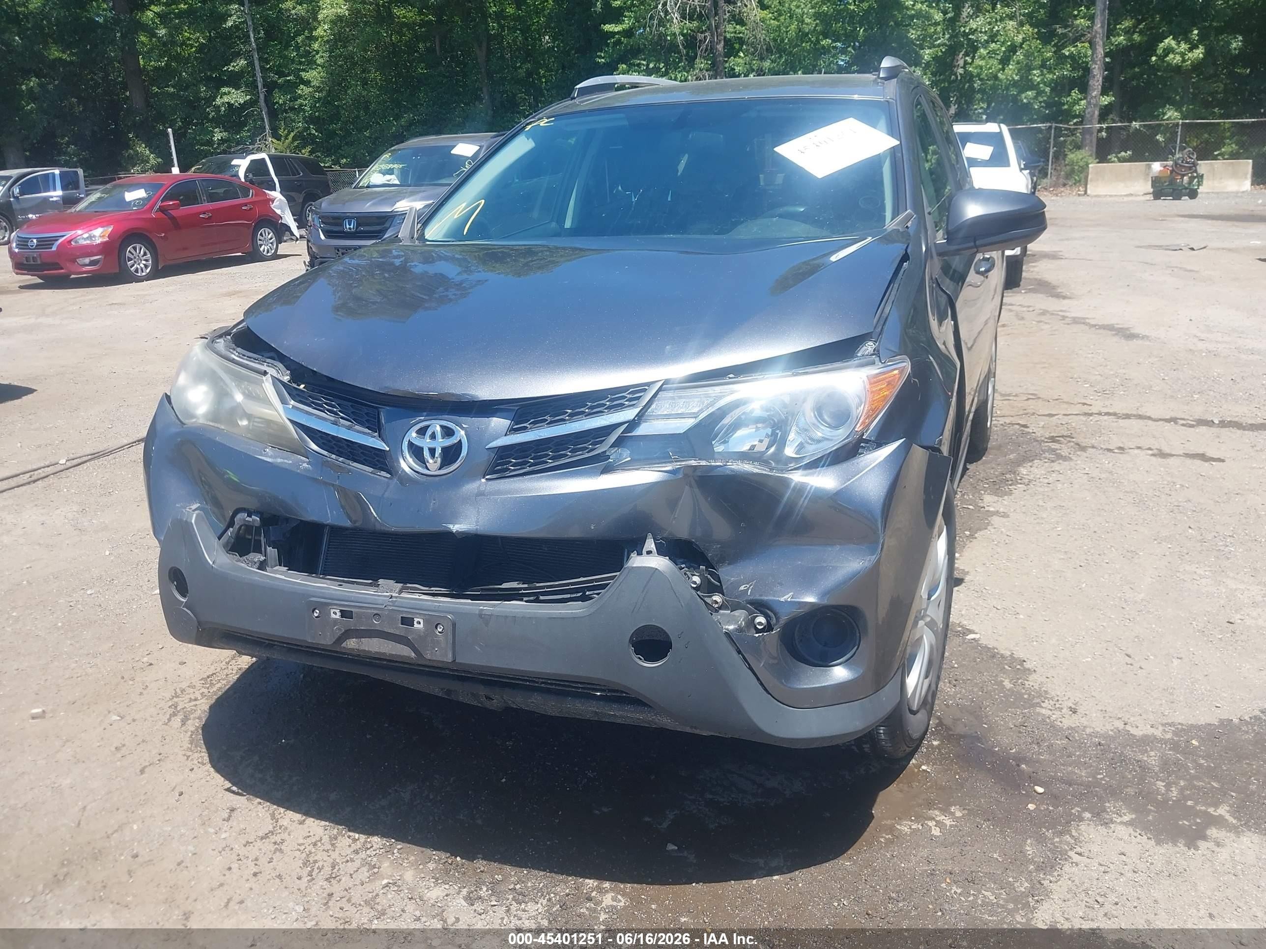 2015 Toyota Rav4 Le Gray vin: 2T3ZFREVXFW220250