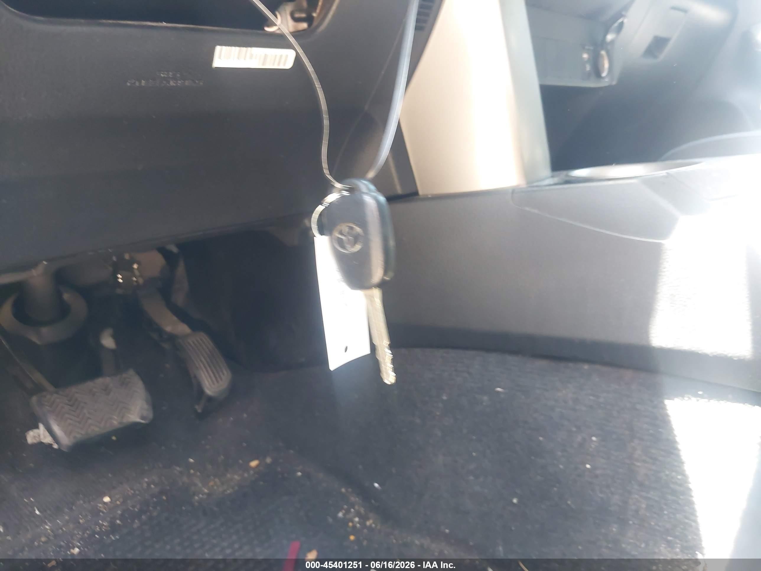 2015 Toyota Rav4 Le Gray vin: 2T3ZFREVXFW220250