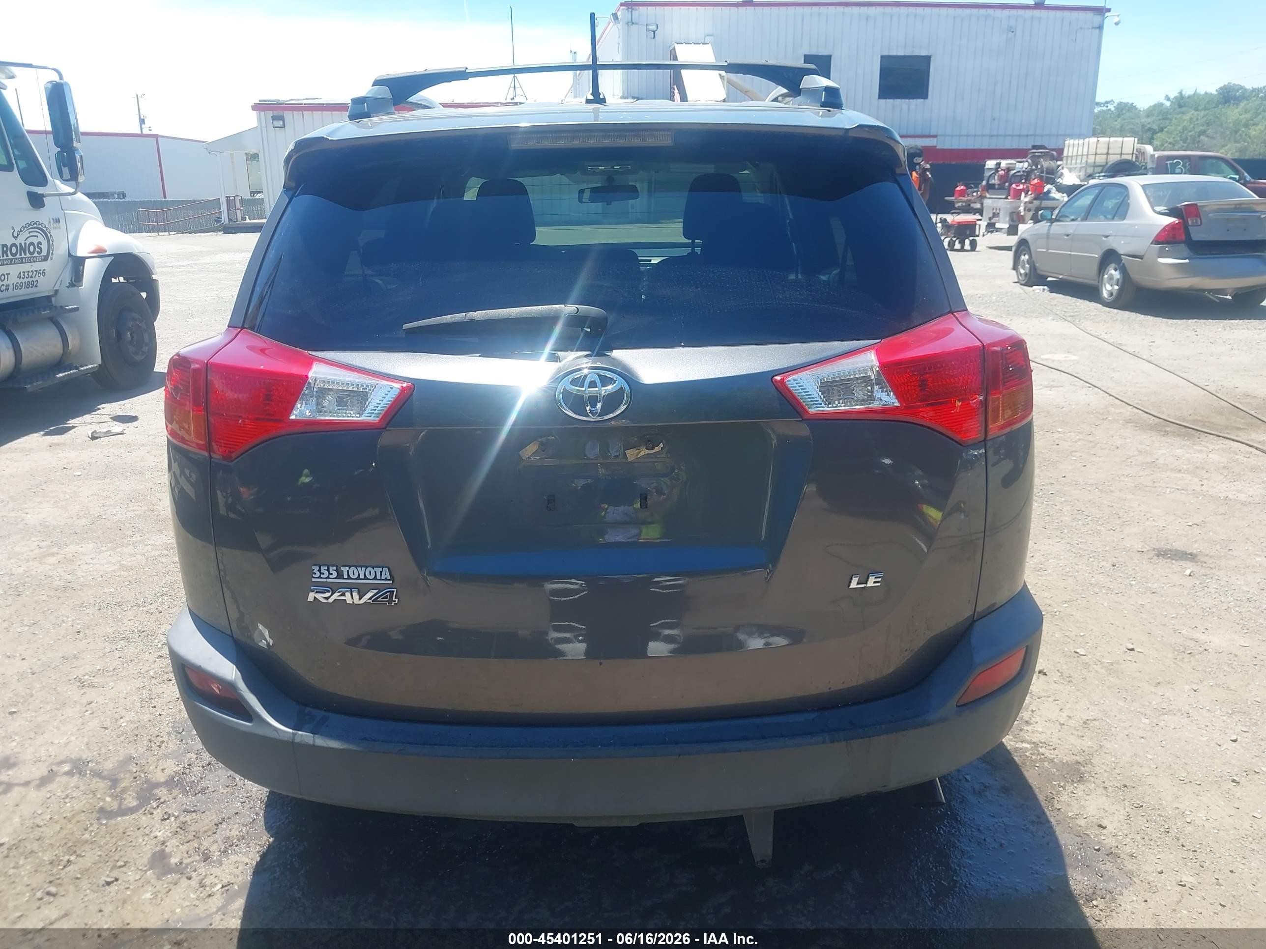 2015 Toyota Rav4 Le Gray vin: 2T3ZFREVXFW220250
