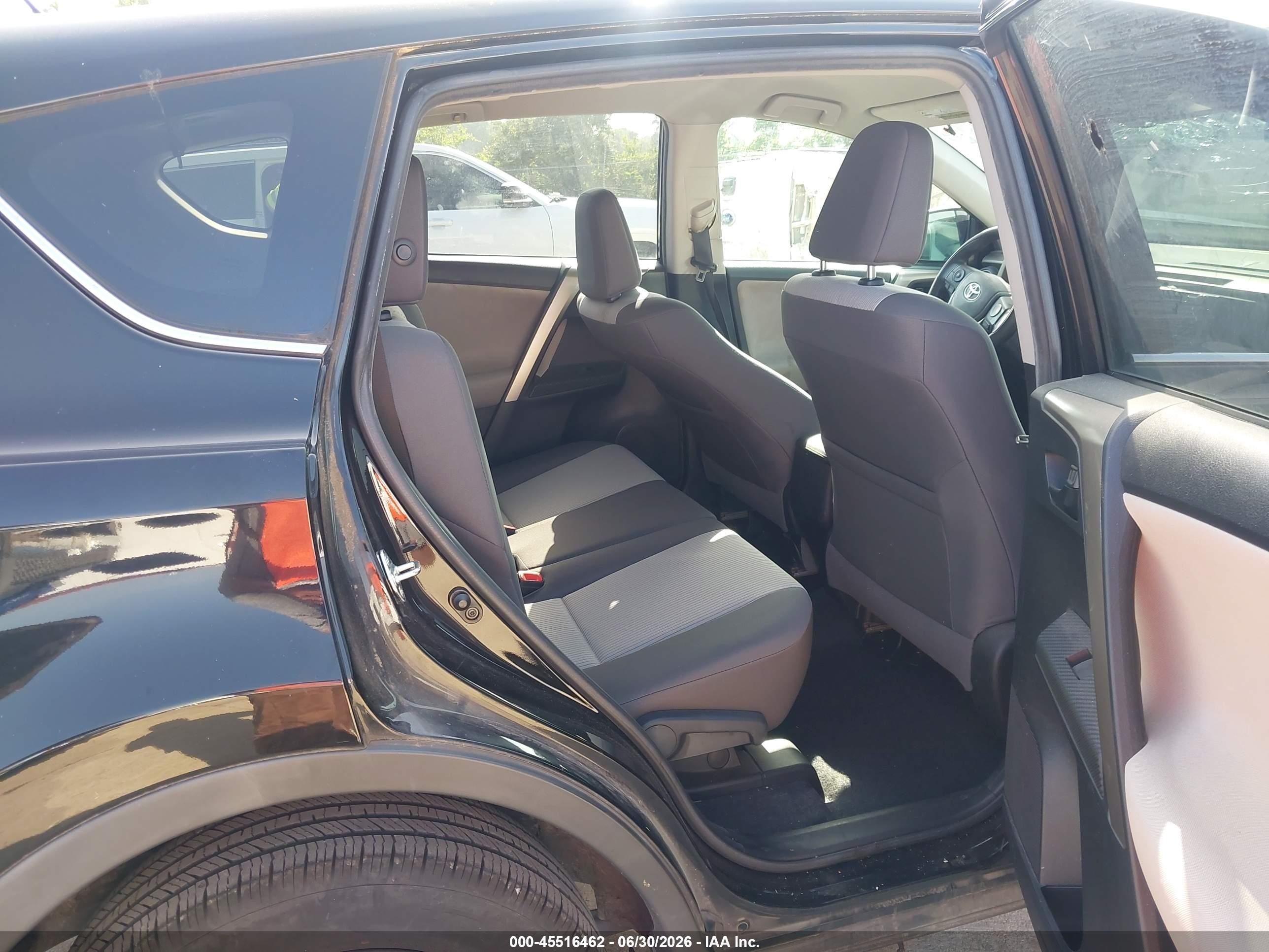 2015 Toyota Rav4 Le Black vin: 2T3ZFREVXFW224427