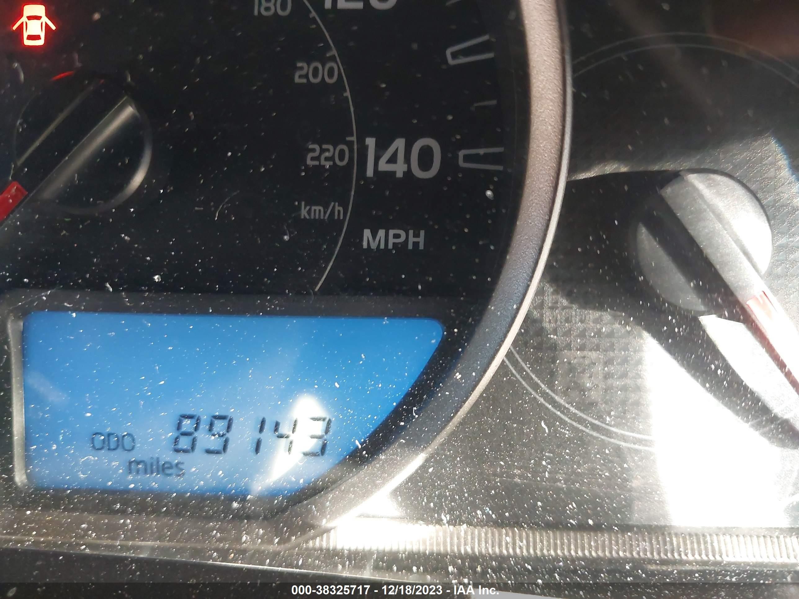 2015 Toyota Rav4 Le White vin: 2T3ZFREVXFW225559